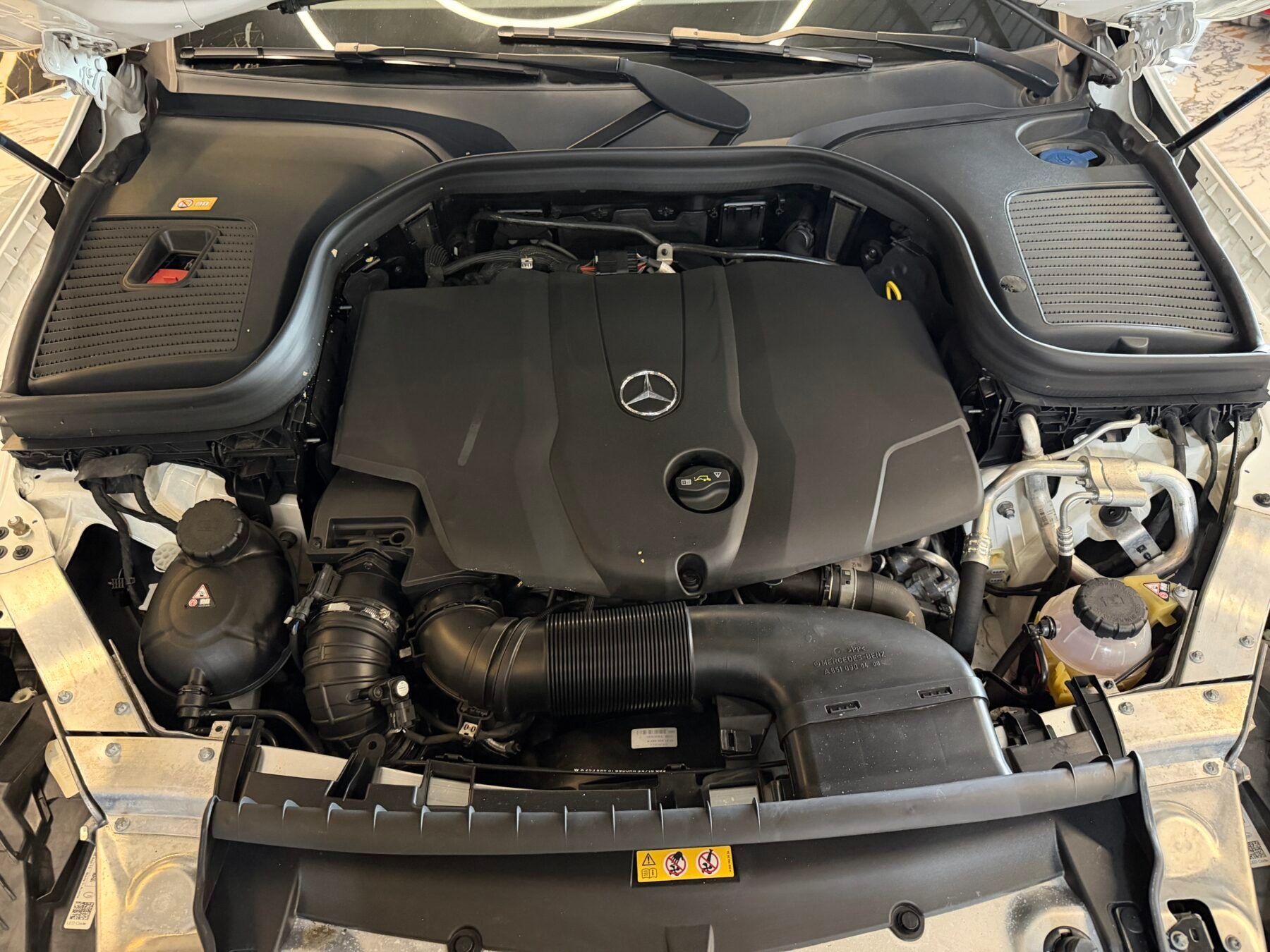 MERCEDES-BENZ  GLC 250d 4MATIC AMG Bi Turbo 205cv Motor 2.2 Mercedes con CADENA