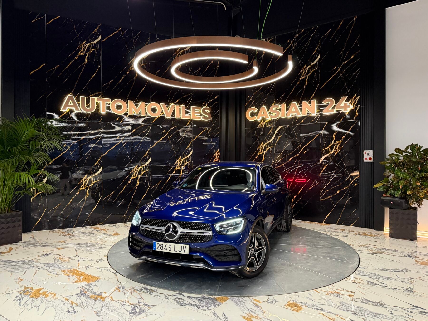 MERCEDES-BENZ GLC 200d 4MATIC AMG Motor MERCEDES CON CADENA