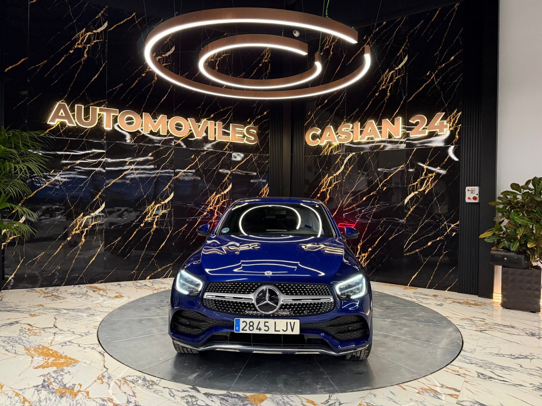 MERCEDES-BENZ GLC 200d 4MATIC AMG Motor MERCEDES CON CADENA