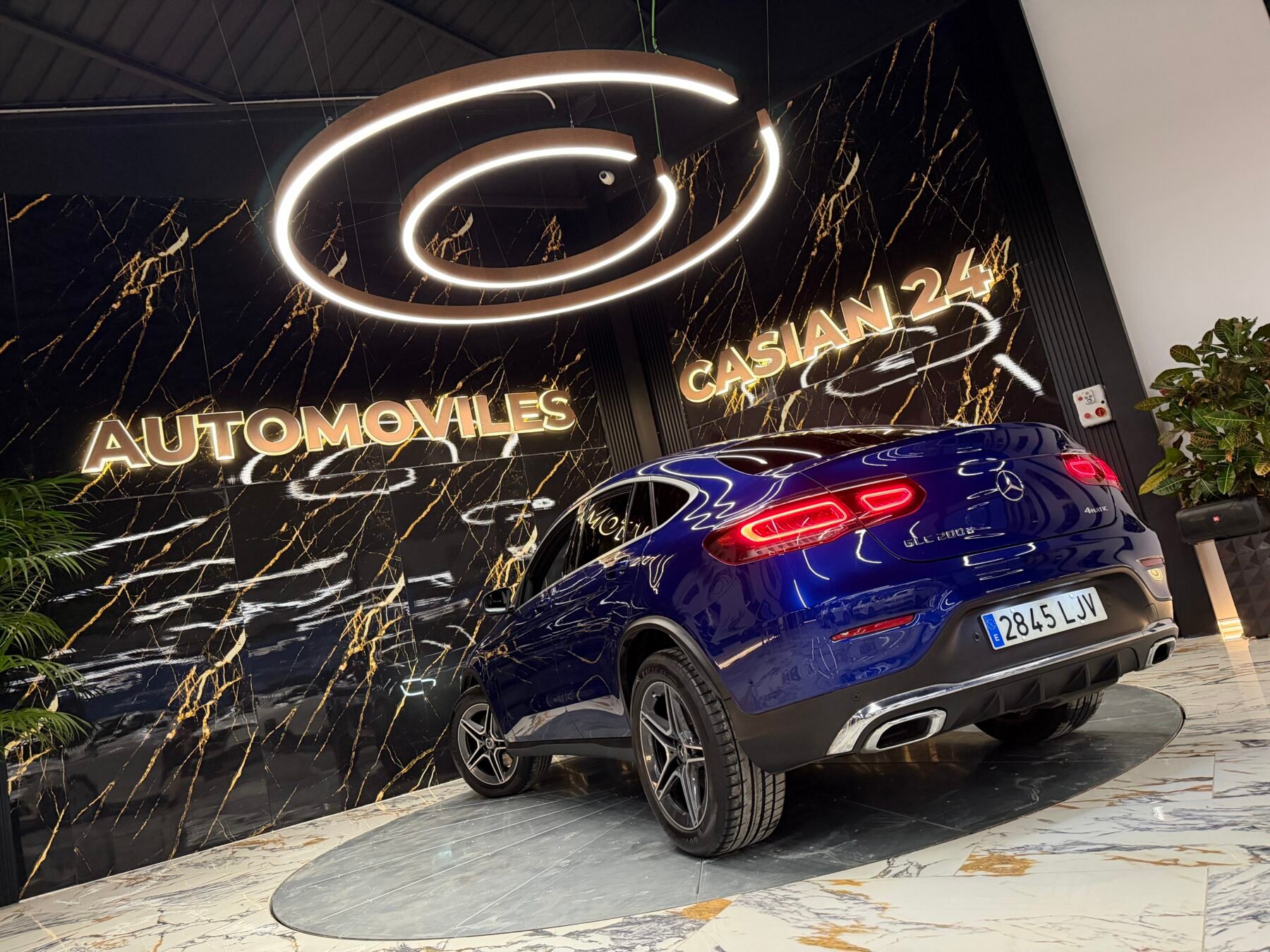 MERCEDES-BENZ GLC 200d 4MATIC AMG Motor MERCEDES CON CADENA