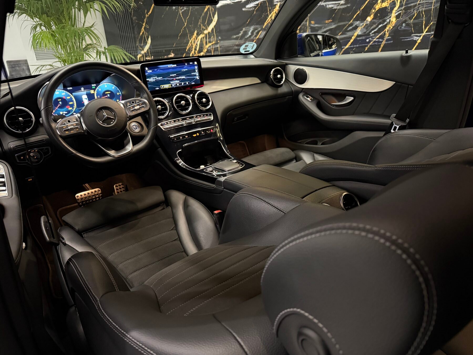 MERCEDES-BENZ GLC 200d 4MATIC AMG Motor MERCEDES CON CADENA