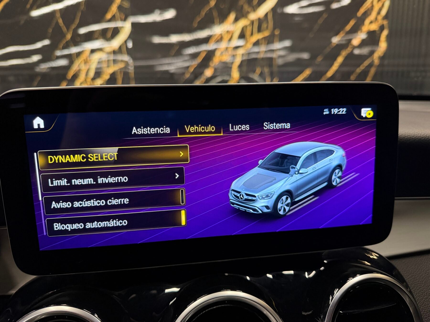 MERCEDES-BENZ GLC 200d 4MATIC AMG Motor MERCEDES CON CADENA