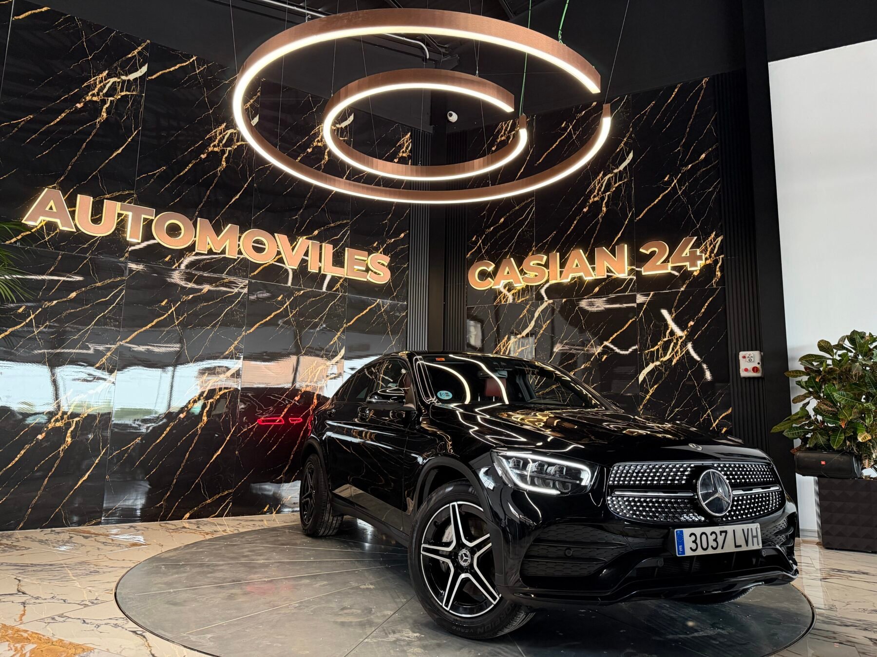 MERCEDES-BENZ  GLC Coupé GLC 220 d 4MATIC Motor MERCEDES CON CADENA