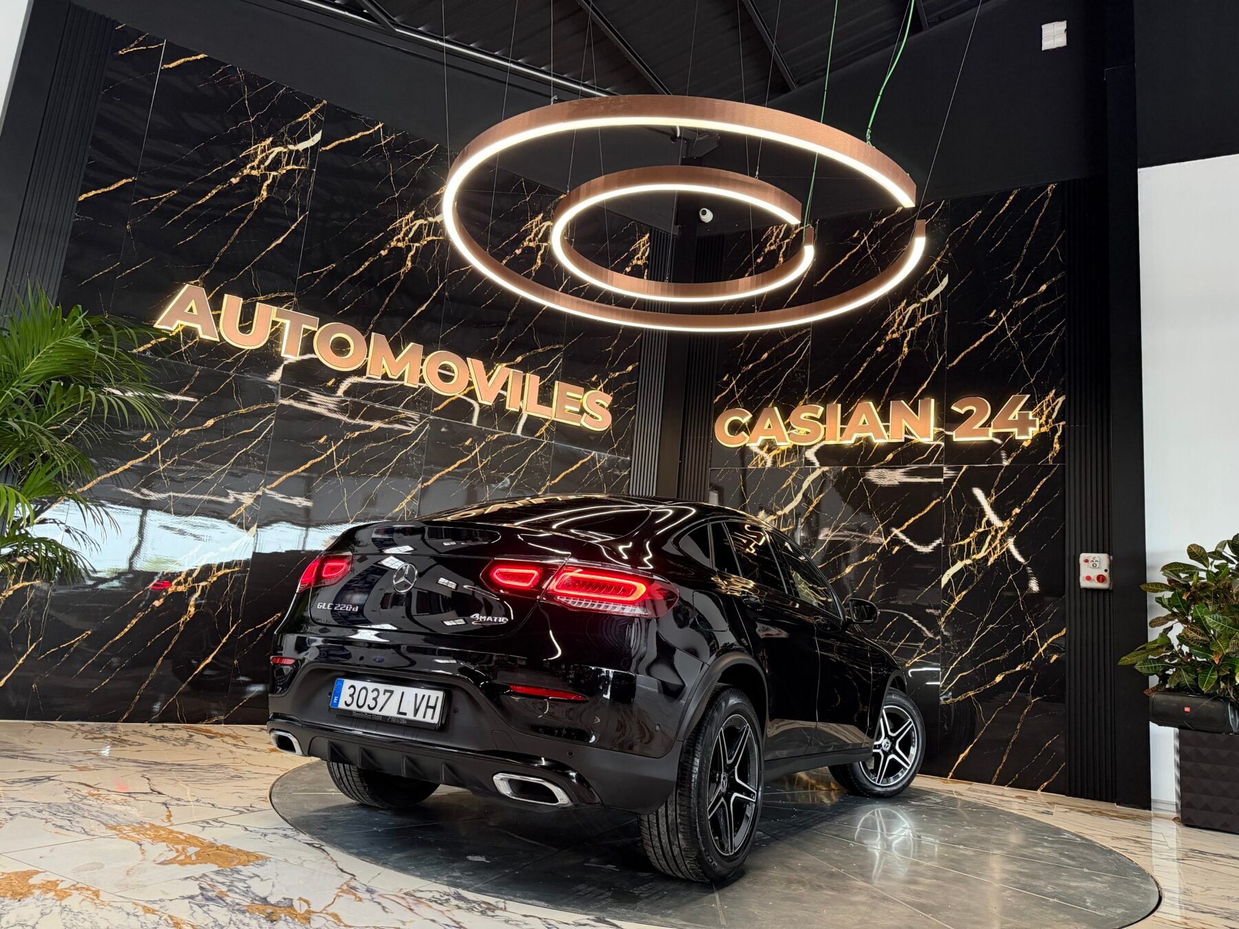 MERCEDES-BENZ  GLC Coupé GLC 220 d 4MATIC Motor MERCEDES CON CADENA