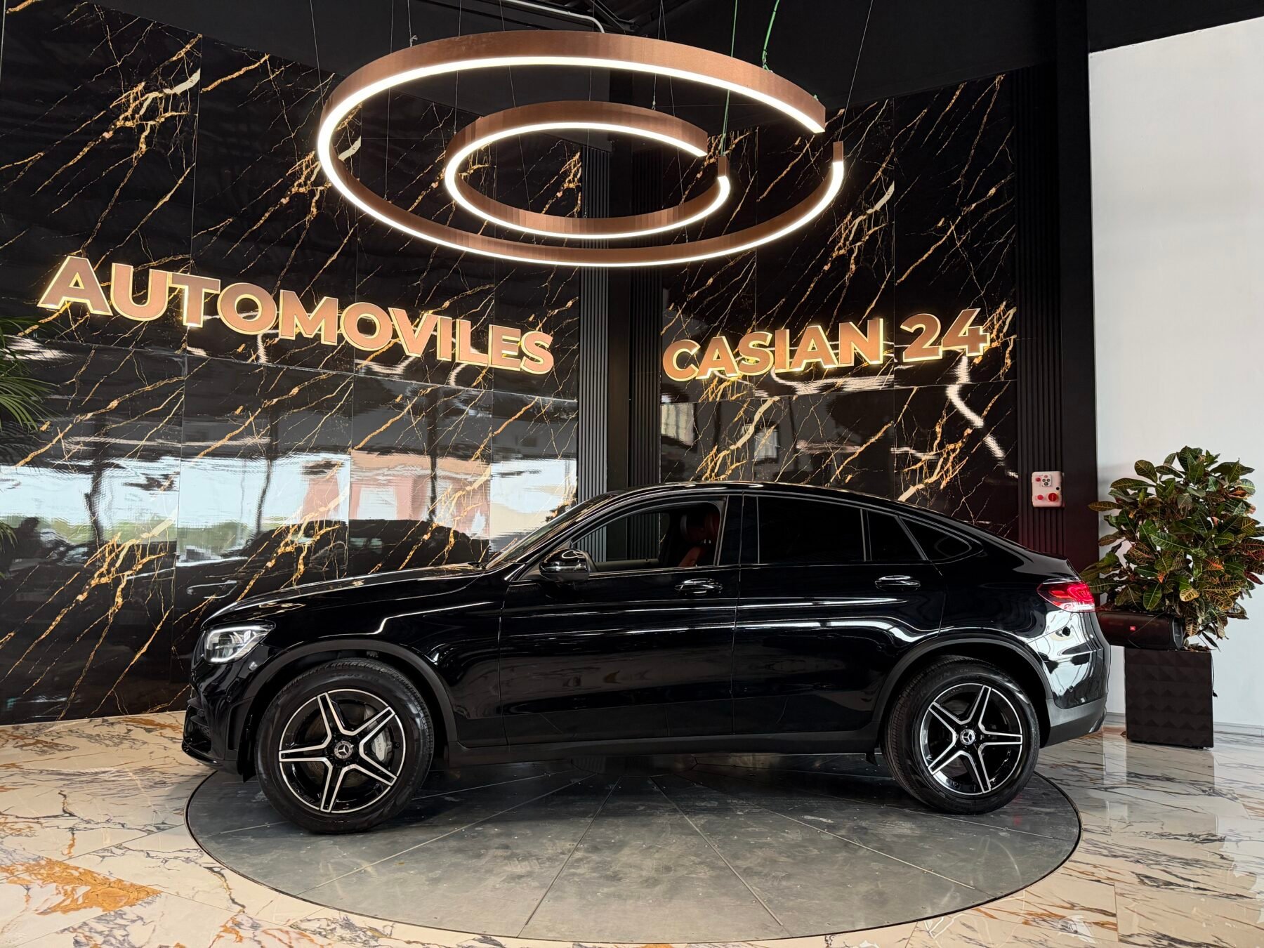 MERCEDES-BENZ  GLC Coupé GLC 220 d 4MATIC Motor MERCEDES CON CADENA