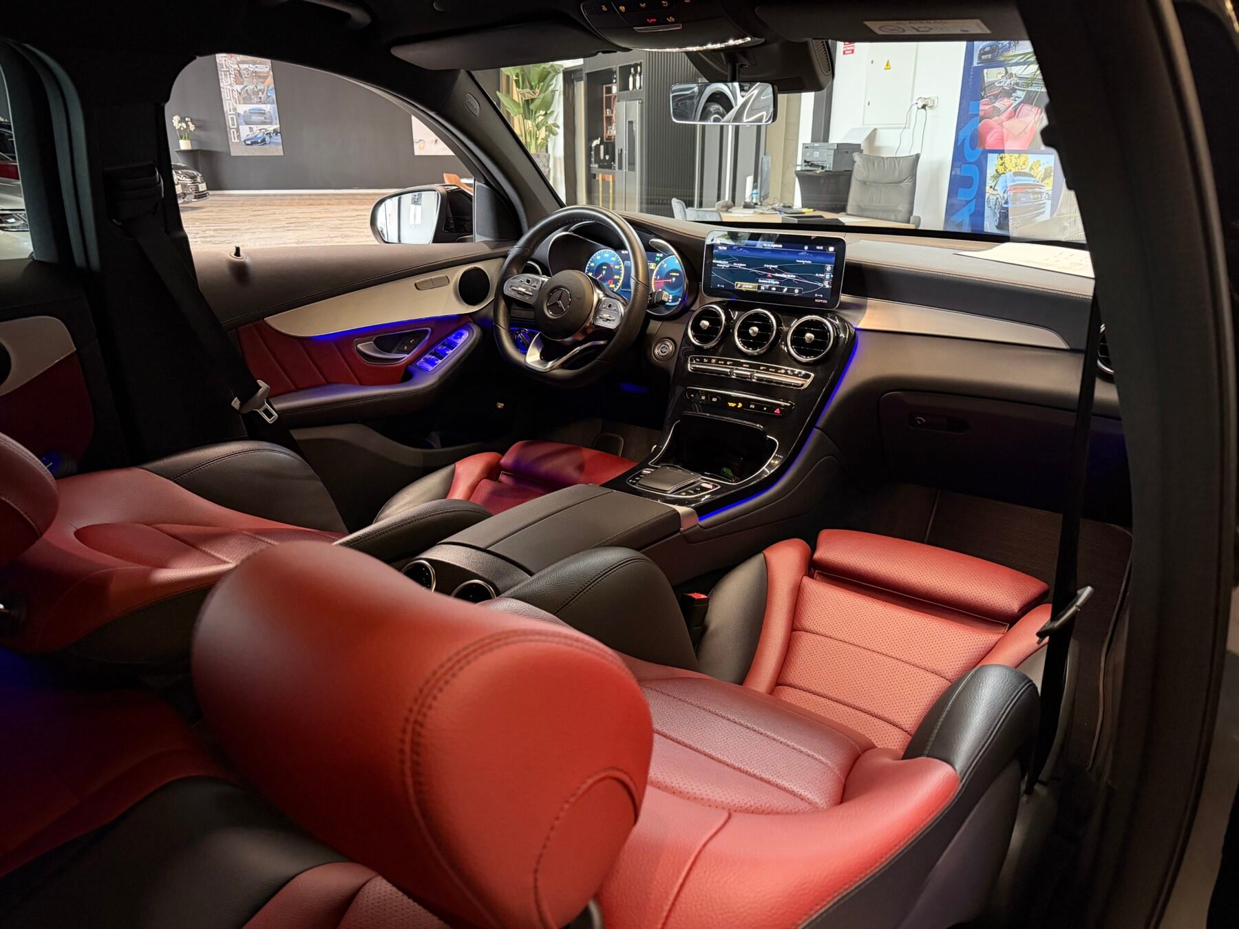 MERCEDES-BENZ  GLC Coupé GLC 220 d 4MATIC Motor MERCEDES CON CADENA