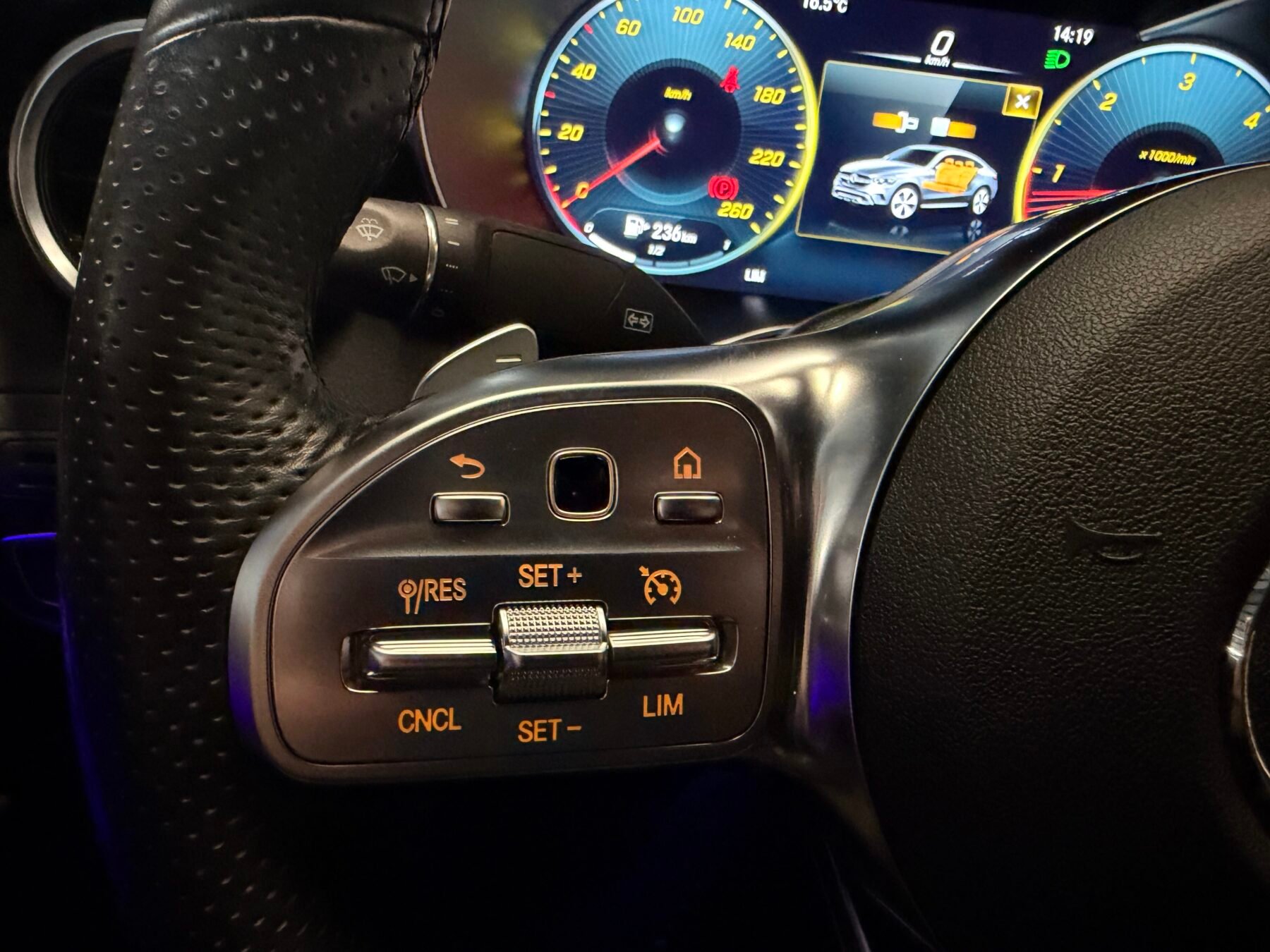 MERCEDES-BENZ  GLC Coupé GLC 220 d 4MATIC Motor MERCEDES CON CADENA