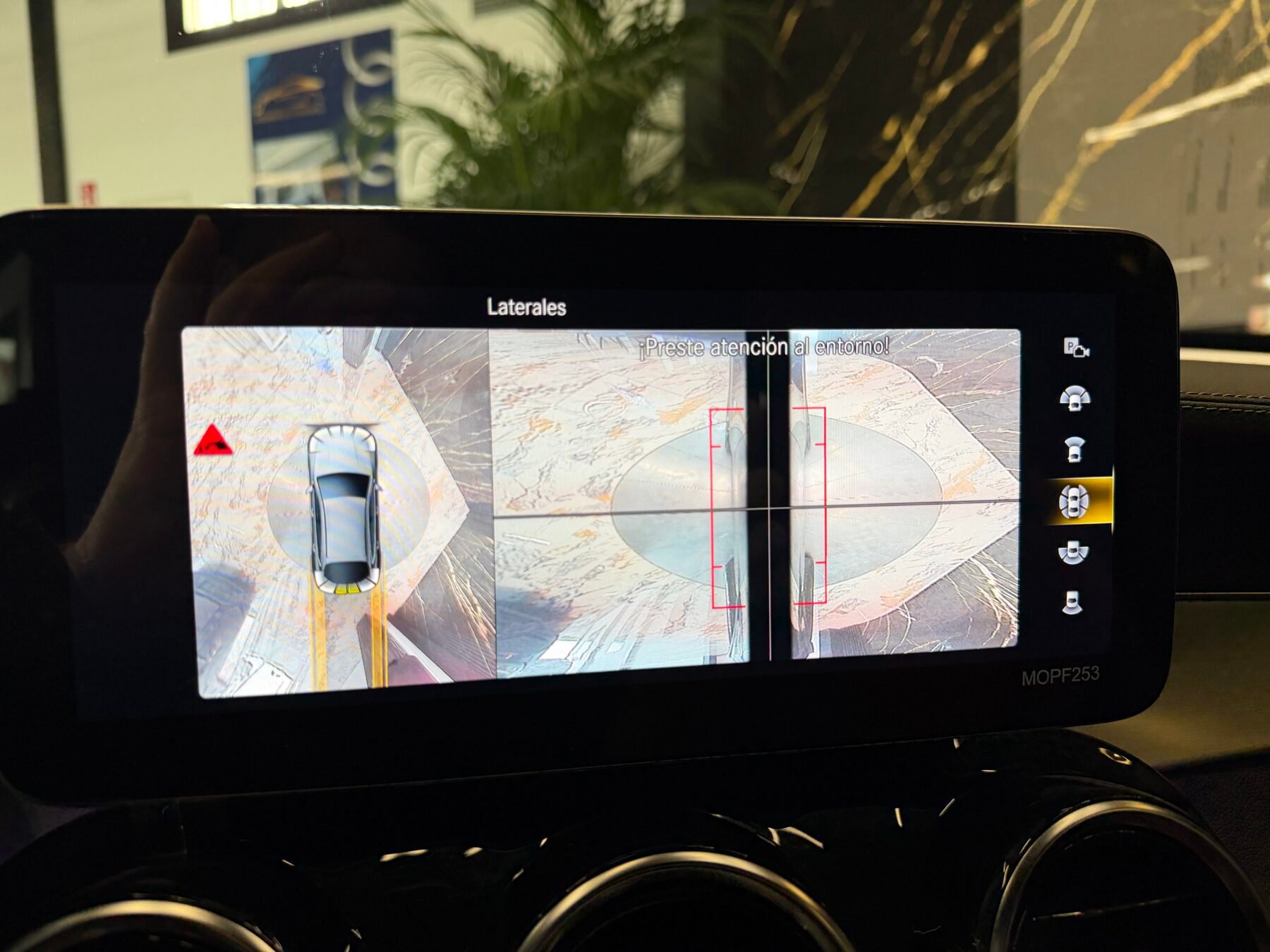 MERCEDES-BENZ  GLC Coupé GLC 220 d 4MATIC Motor MERCEDES CON CADENA