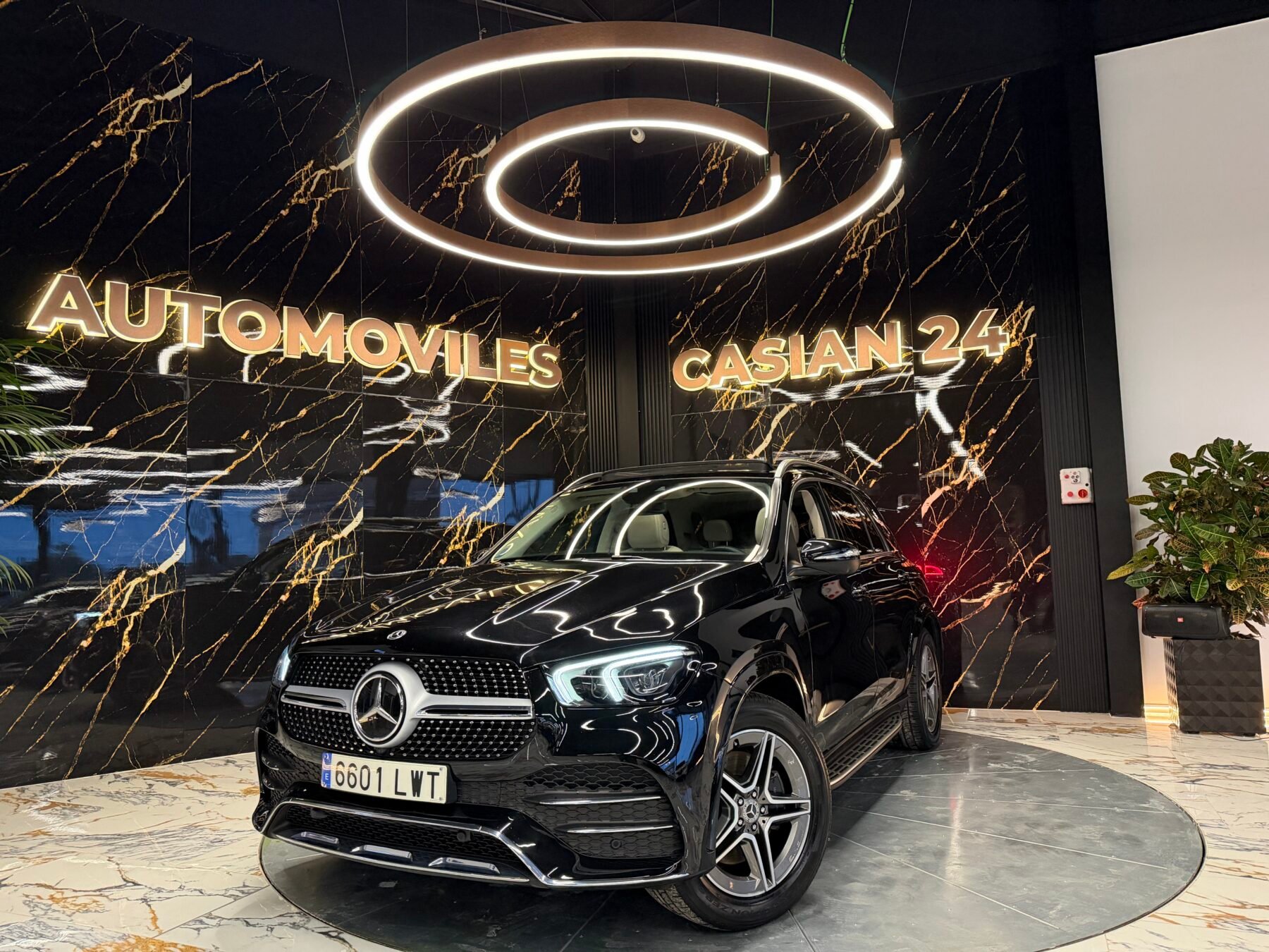 MERCEDES-BENZ MERCEDES-BENZ GLE GLE 300 d 4MATIC Motor MERCEDES CON CADENA