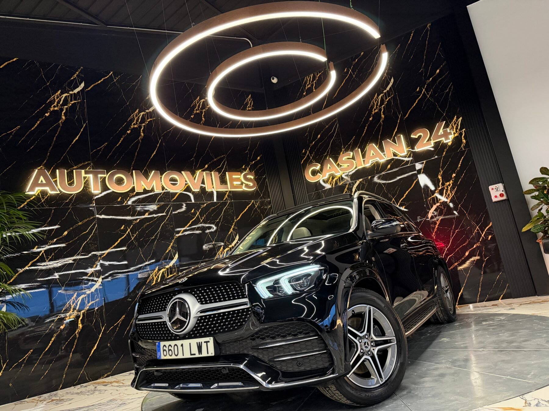 MERCEDES-BENZ MERCEDES-BENZ GLE GLE 300 d 4MATIC Motor MERCEDES CON CADENA