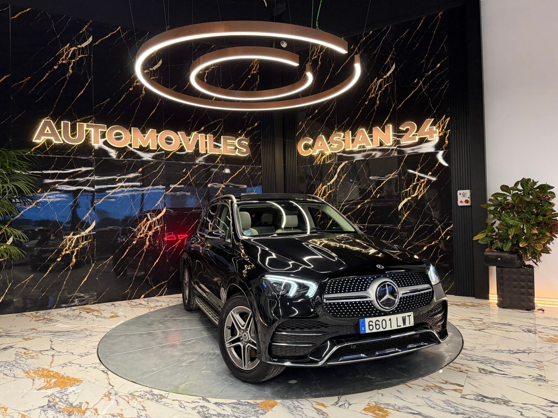 MERCEDES-BENZ MERCEDES-BENZ GLE GLE 300 d 4MATIC Motor MERCEDES CON CADENA