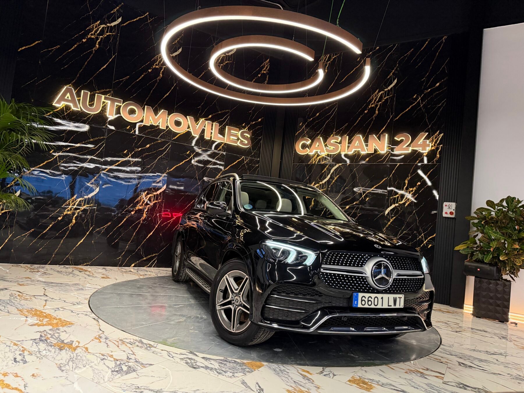 MERCEDES-BENZ MERCEDES-BENZ GLE GLE 300 d 4MATIC Motor MERCEDES CON CADENA