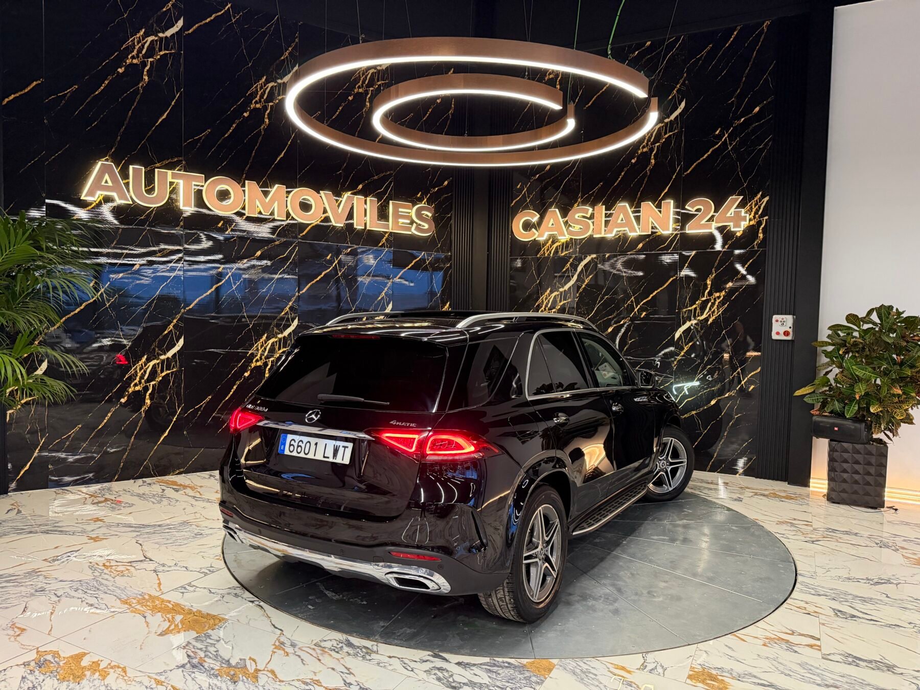 MERCEDES-BENZ MERCEDES-BENZ GLE GLE 300 d 4MATIC Motor MERCEDES CON CADENA