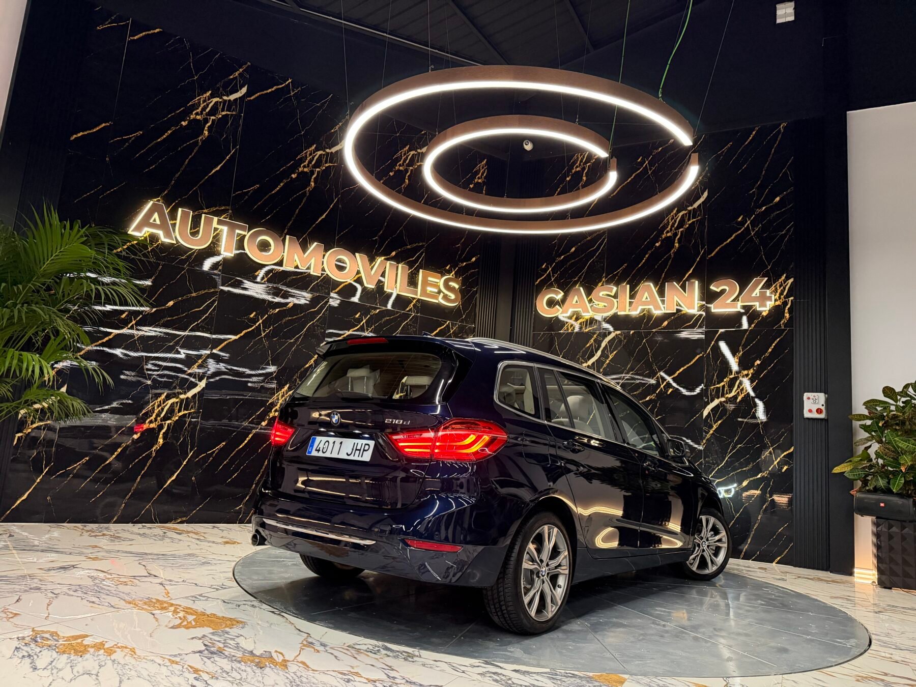 BMW Serie 2 Gran Tourer 2.0d 150CV 7Plazas Mercedes con CADENA