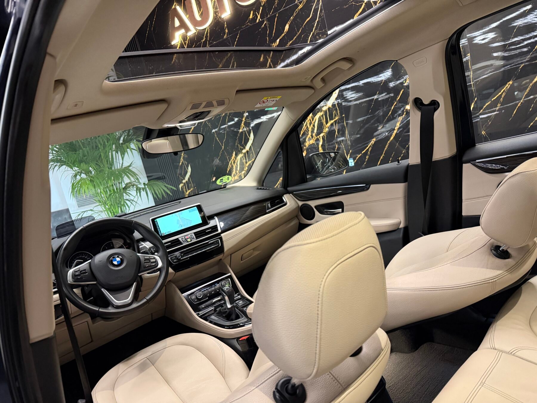 BMW Serie 2 Gran Tourer 2.0d 150CV 7Plazas Mercedes con CADENA