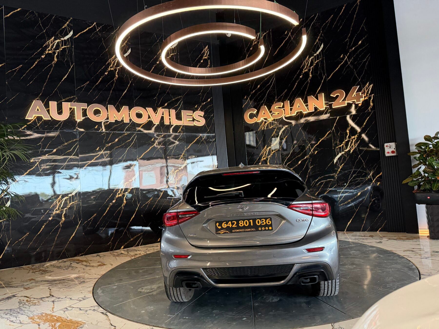 INFINITI Q30S 2.2D 170CV Motor MERCEDES con CADENASPORT EDITION 7G AWD