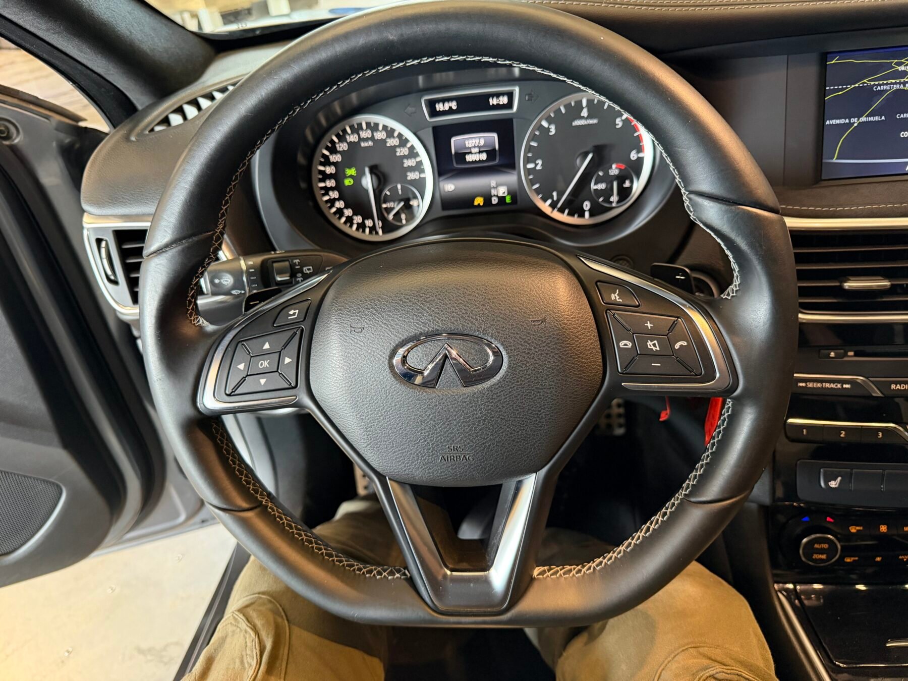 INFINITI Q30S 2.2D 170CV Motor MERCEDES con CADENASPORT EDITION 7G AWD