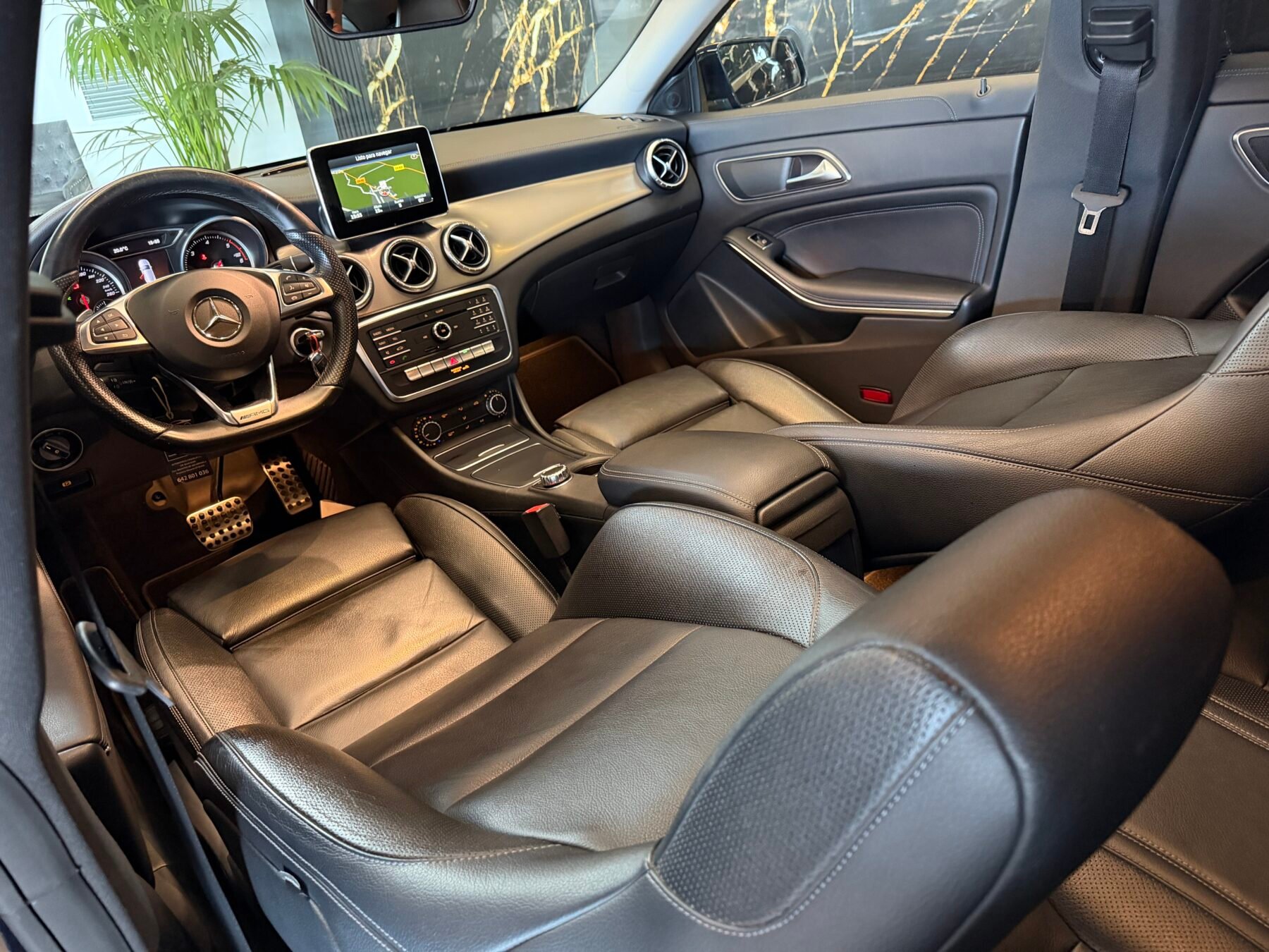 MERCEDES-BENZ CLA 200d 136CV Motor 2.2 Mercedes con CADENA Shooting Brake