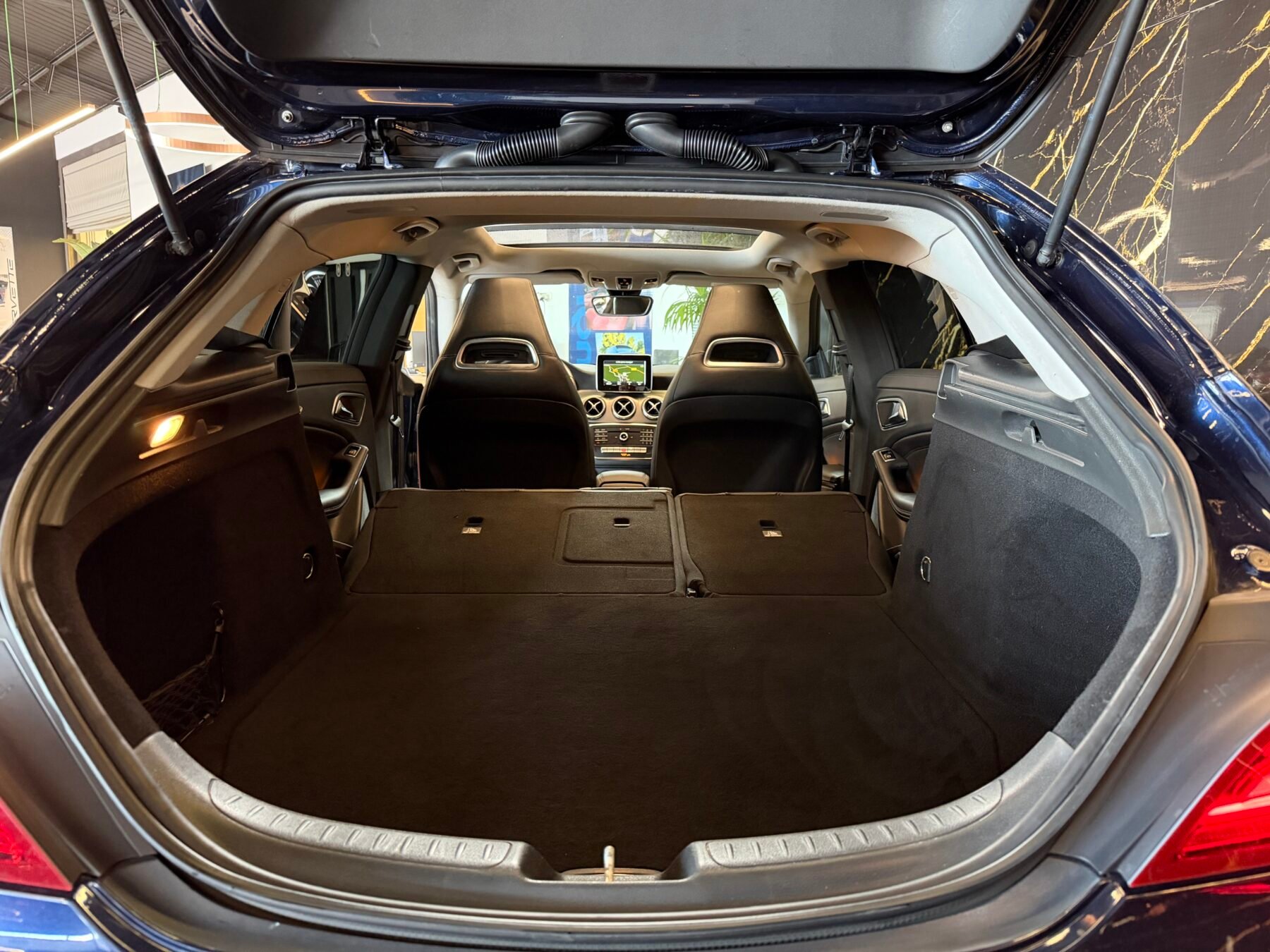 MERCEDES-BENZ CLA 200d 136CV Motor 2.2 Mercedes con CADENA Shooting Brake