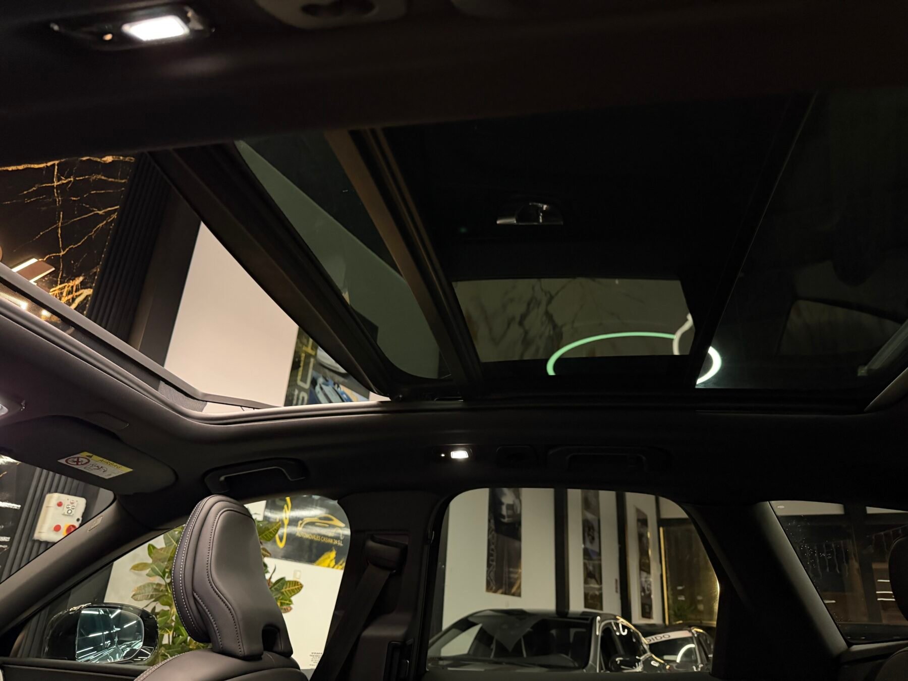 VOLVO  XC60 2.0 B4 D Ultimate Dark Auto FUL IMPOLUTO