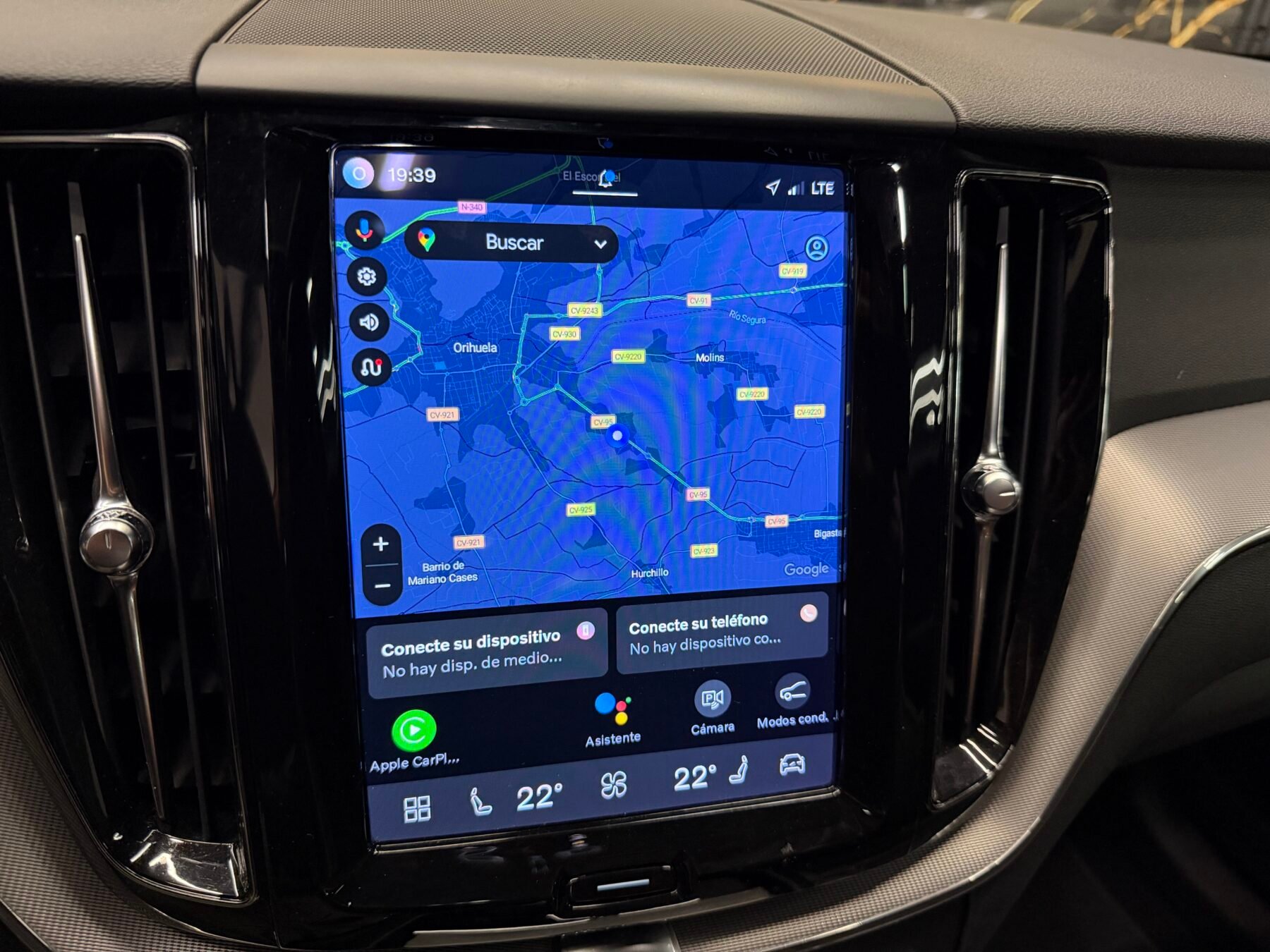 VOLVO  XC60 2.0 B4 D Ultimate Dark Auto FUL IMPOLUTO