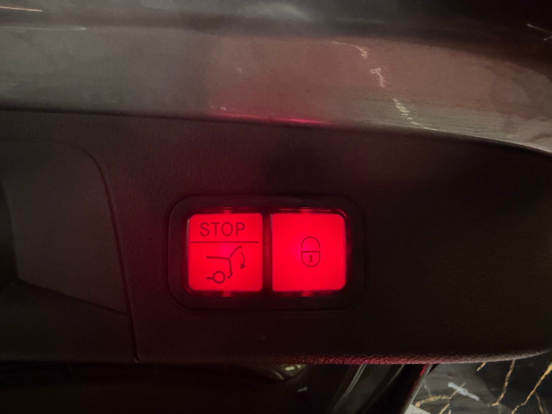 MERCEDES-BENZ GLA 200D 4MATIC AMG Edition Motor Mercedes con CADENAFUL FUL FUL