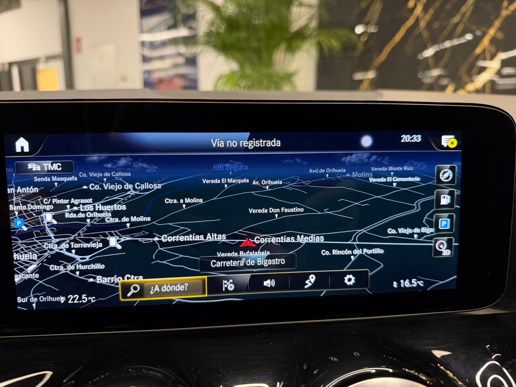 MERCEDES-BENZ GLA 200D 4MATIC AMG Edition Motor Mercedes con CADENAFUL FUL FUL