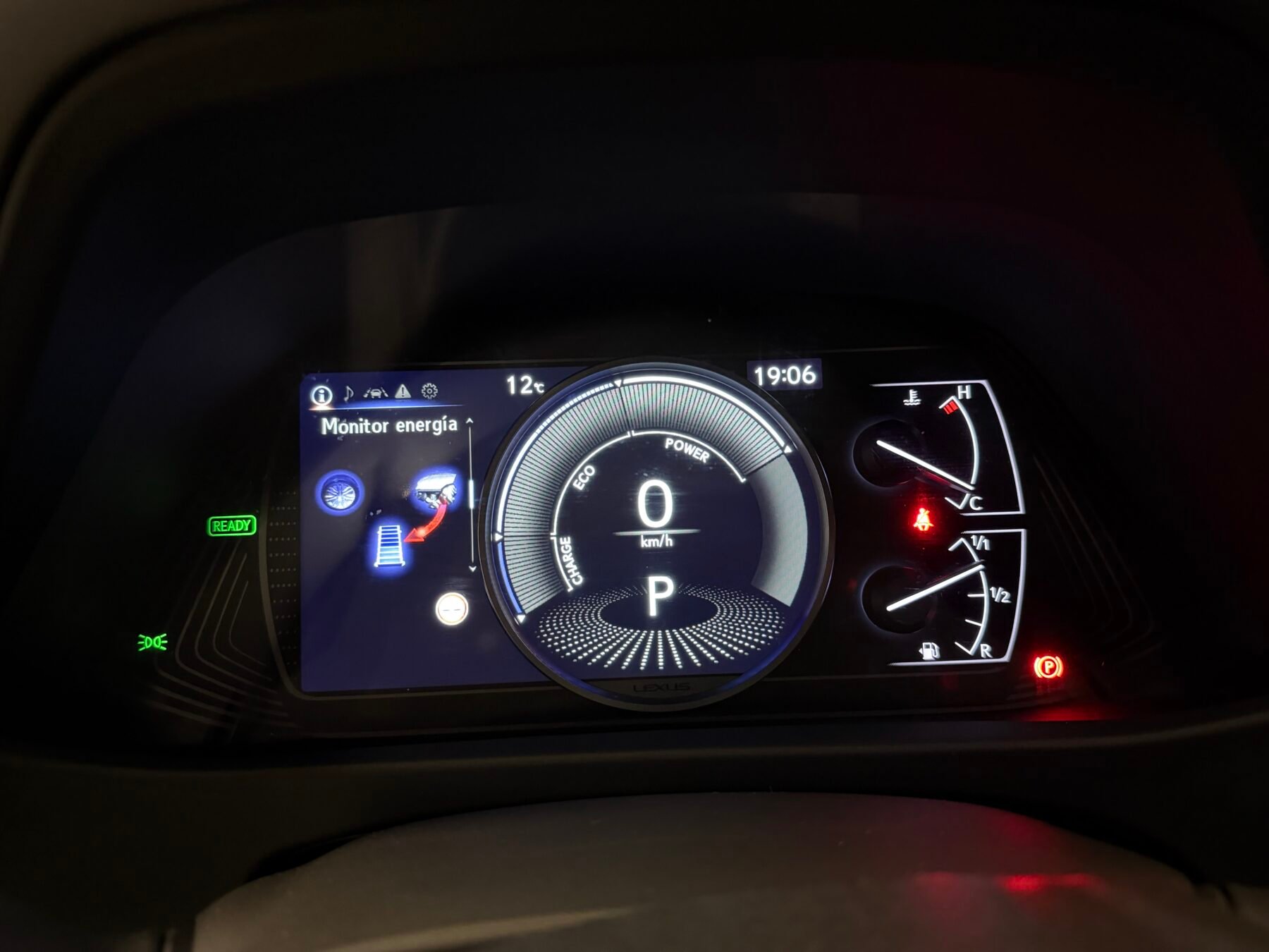 LEXUS UX 2.0 184CV 250h Executive Sport