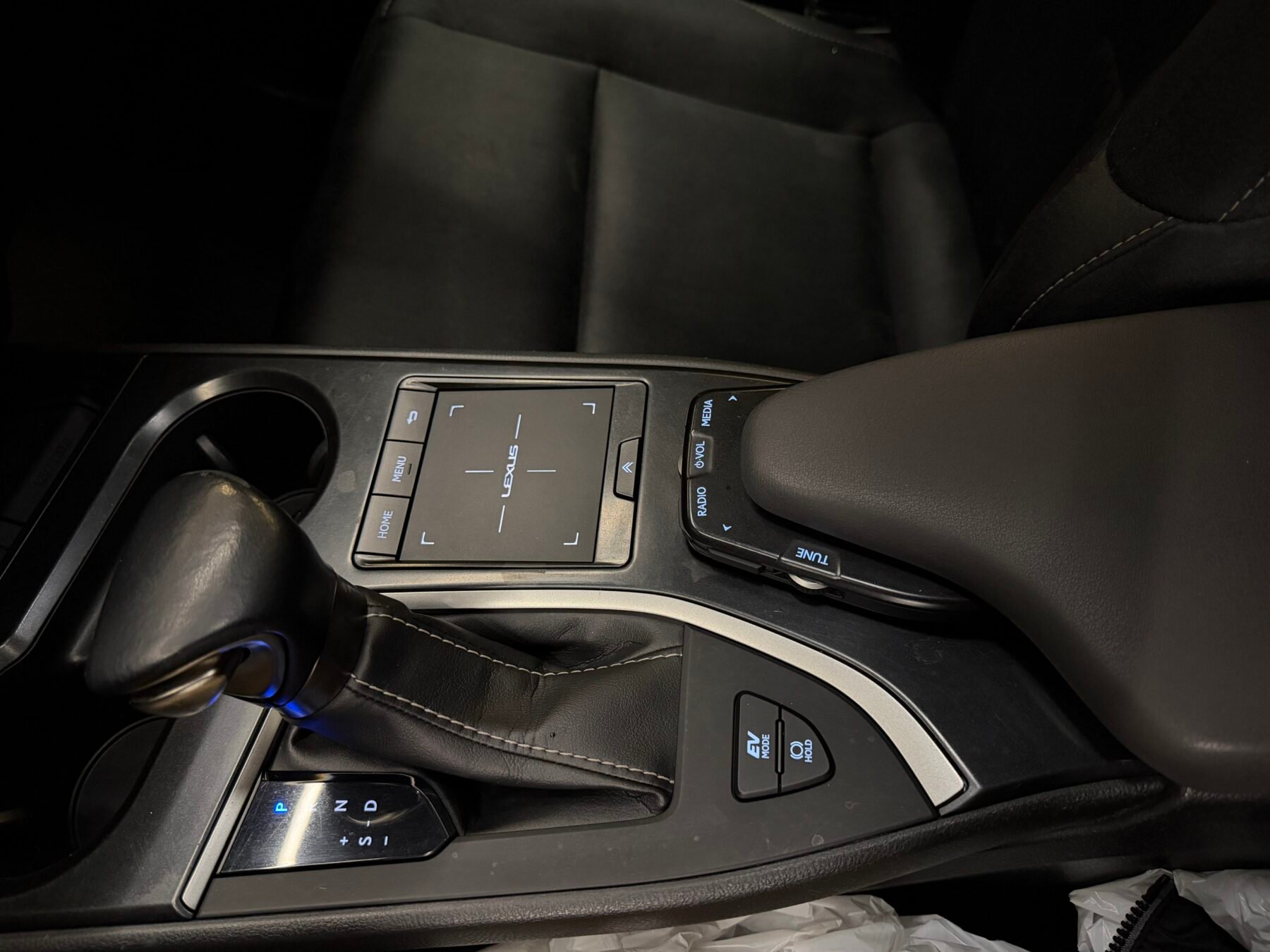 LEXUS UX 2.0 184CV 250h Executive Sport