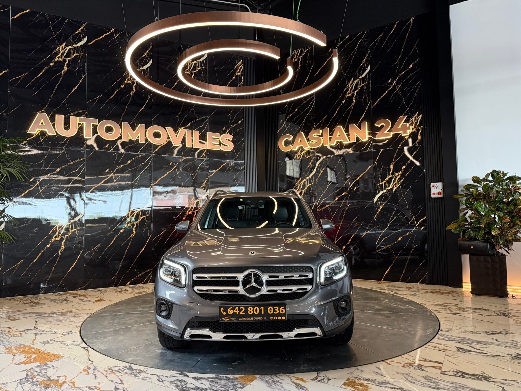 MERCEDES-BENZ GLB 200d Sport Edition Motor MERCEDES CON CADENA