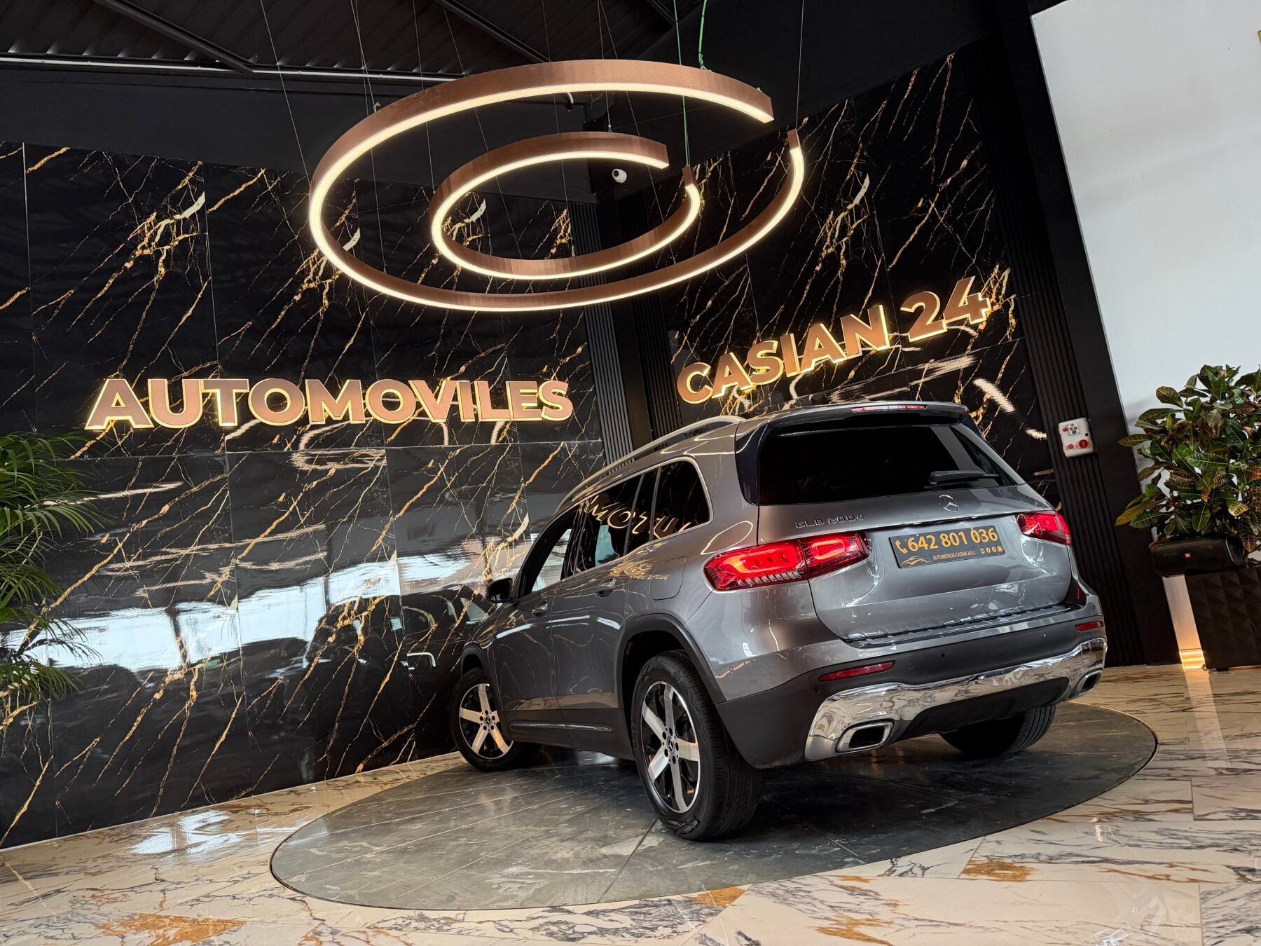 MERCEDES-BENZ GLB 200d Sport Edition Motor MERCEDES CON CADENA