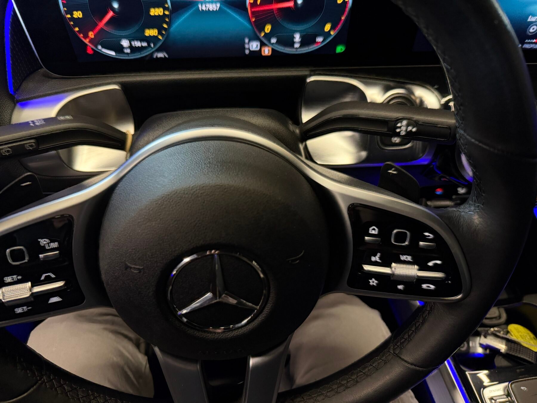 MERCEDES-BENZ GLB 200d Sport Edition Motor MERCEDES CON CADENA