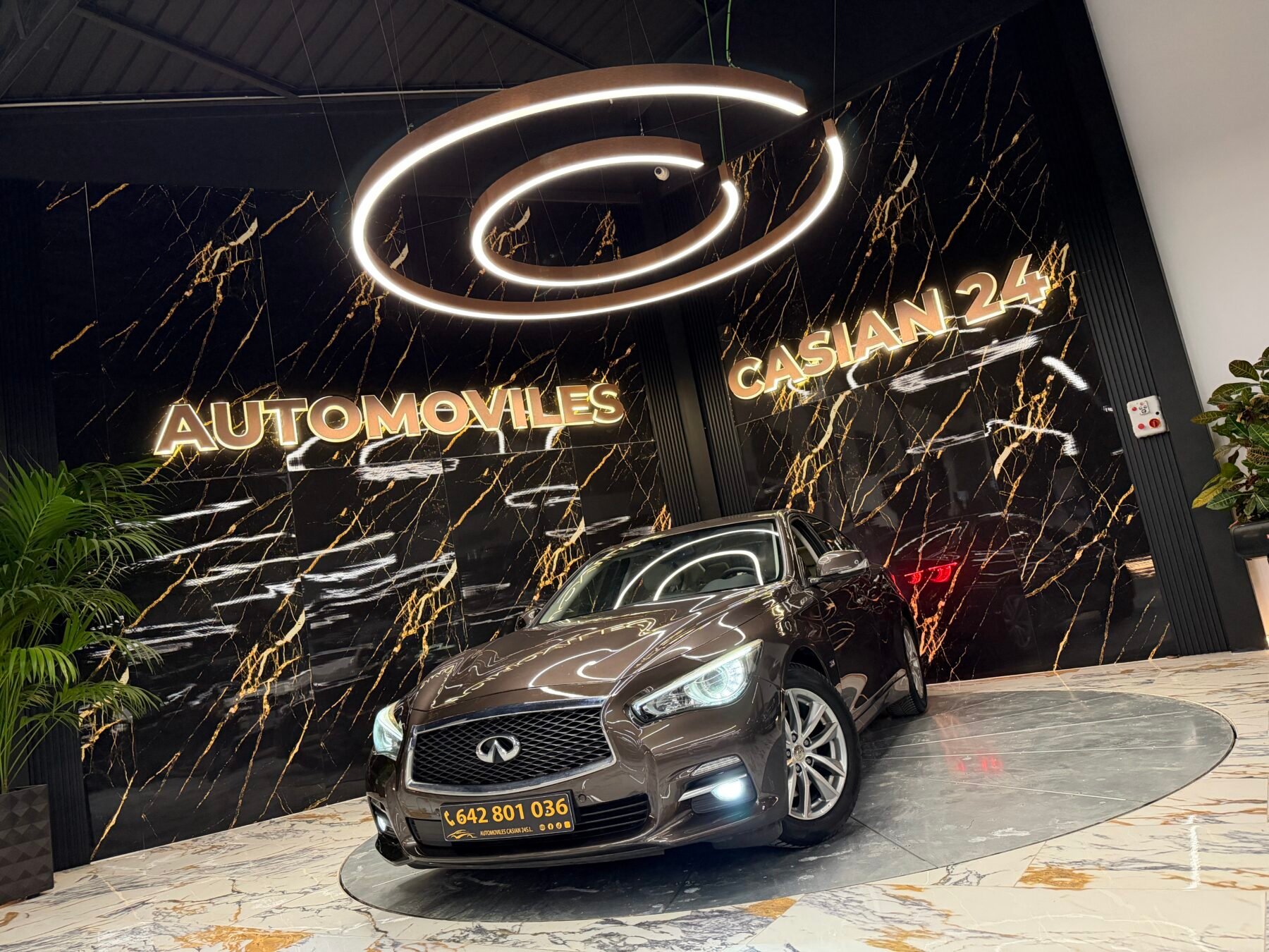 INFINITI Q50 2.2D 170CV SPORT Edition 7G Motor Mercedes con CADENA