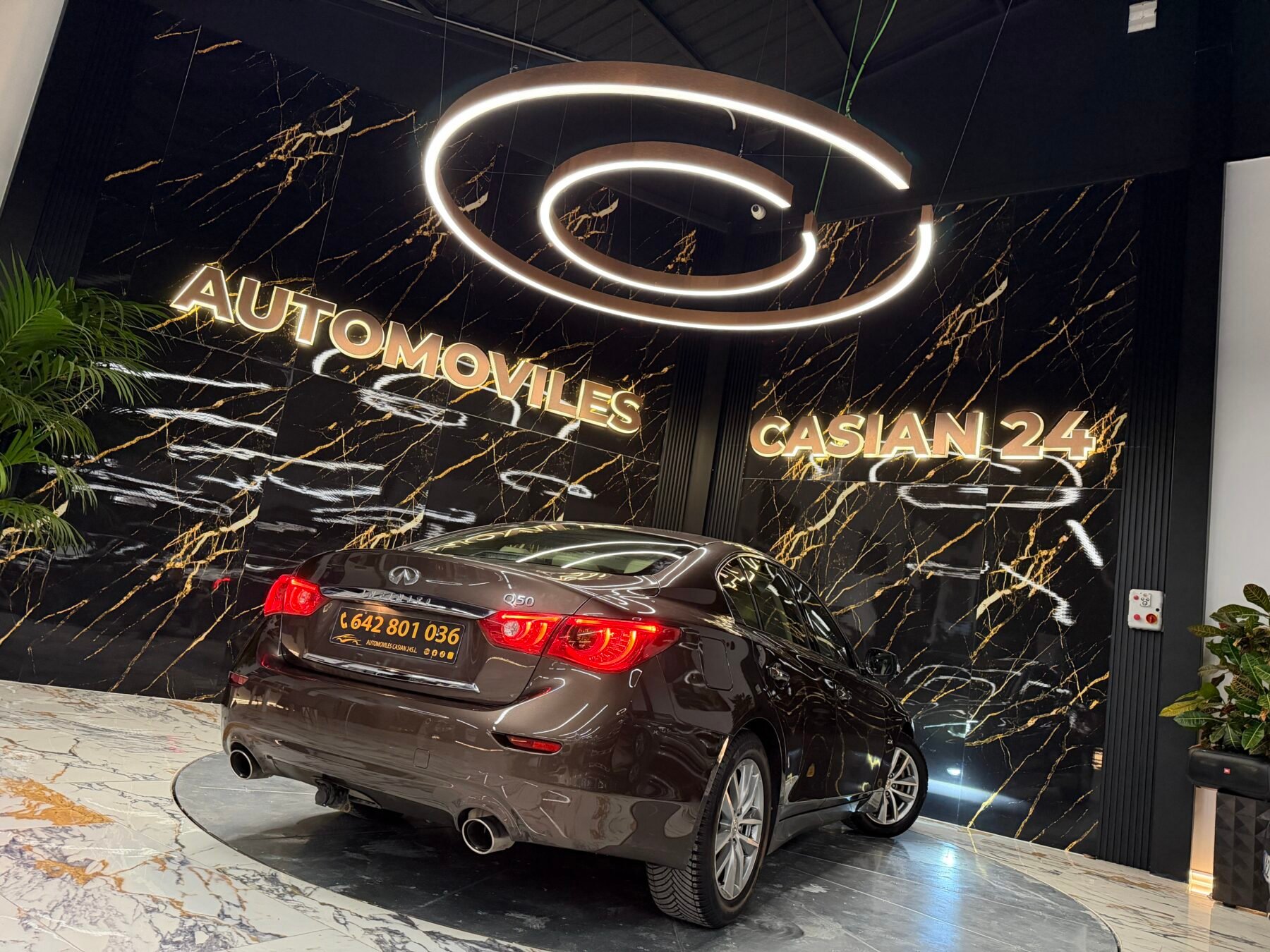 INFINITI Q50 2.2D 170CV SPORT Edition 7G Motor Mercedes con CADENA