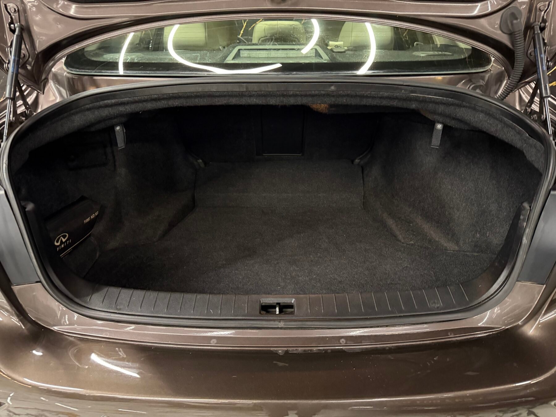 INFINITI Q50 2.2D 170CV SPORT Edition 7G Motor Mercedes con CADENA