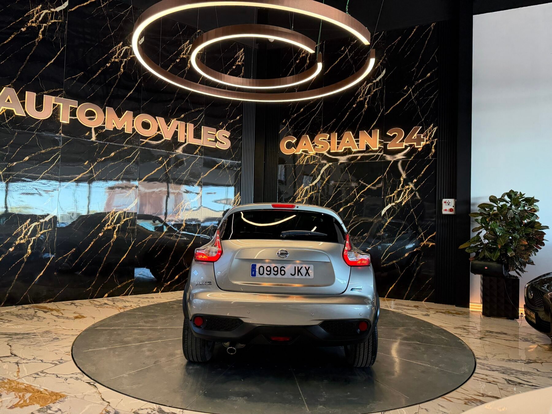 NISSAN  JUKE 1.5 dCi 110cv Motor IRROMPIBLE Sport  4X2