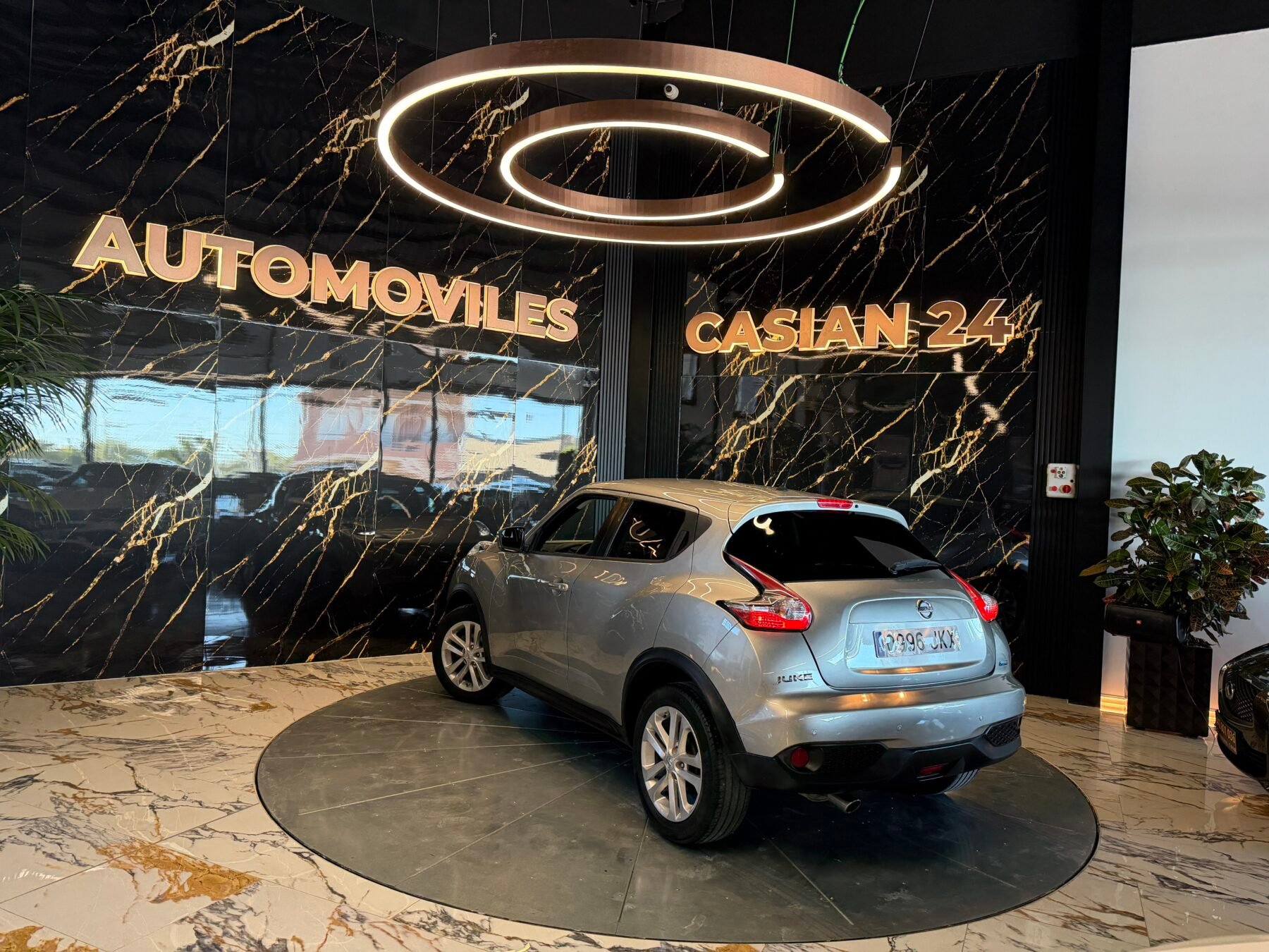 NISSAN  JUKE 1.5 dCi 110cv Motor IRROMPIBLE Sport  4X2