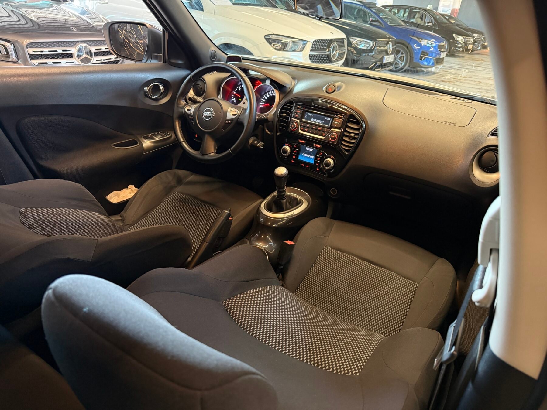 NISSAN  JUKE 1.5 dCi 110cv Motor IRROMPIBLE Sport  4X2