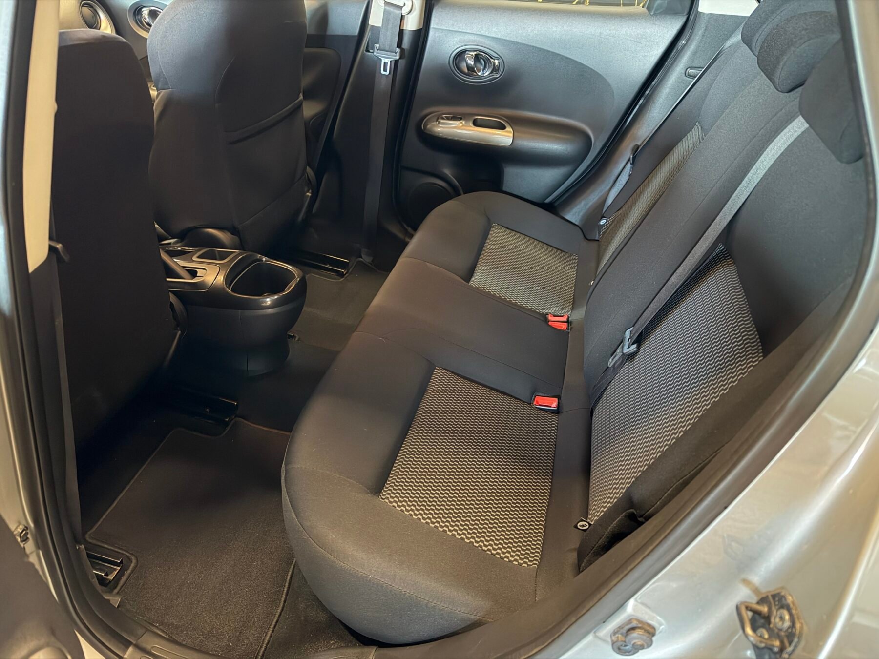 NISSAN  JUKE 1.5 dCi 110cv Motor IRROMPIBLE Sport  4X2