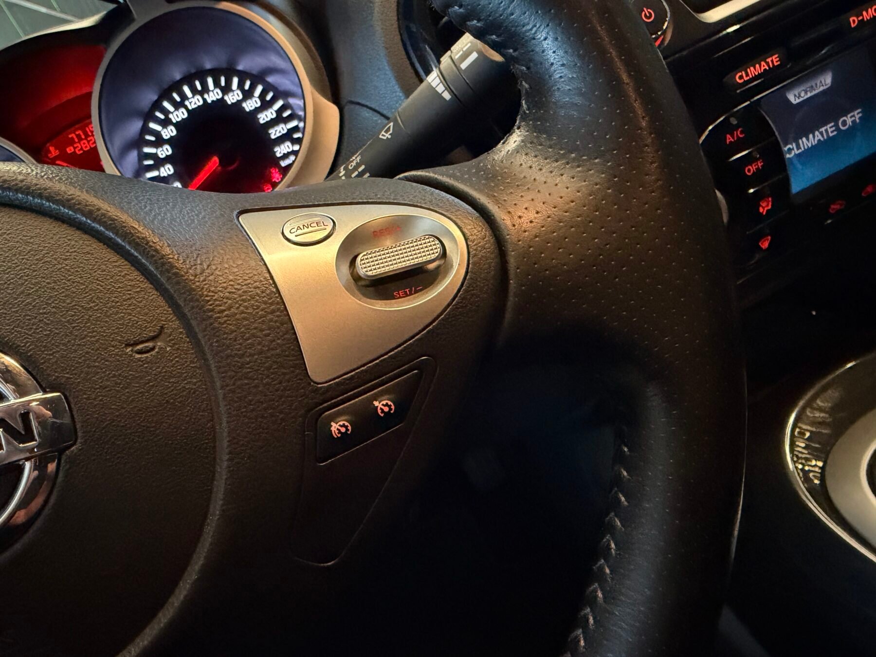 NISSAN  JUKE 1.5 dCi 110cv Motor IRROMPIBLE Sport  4X2