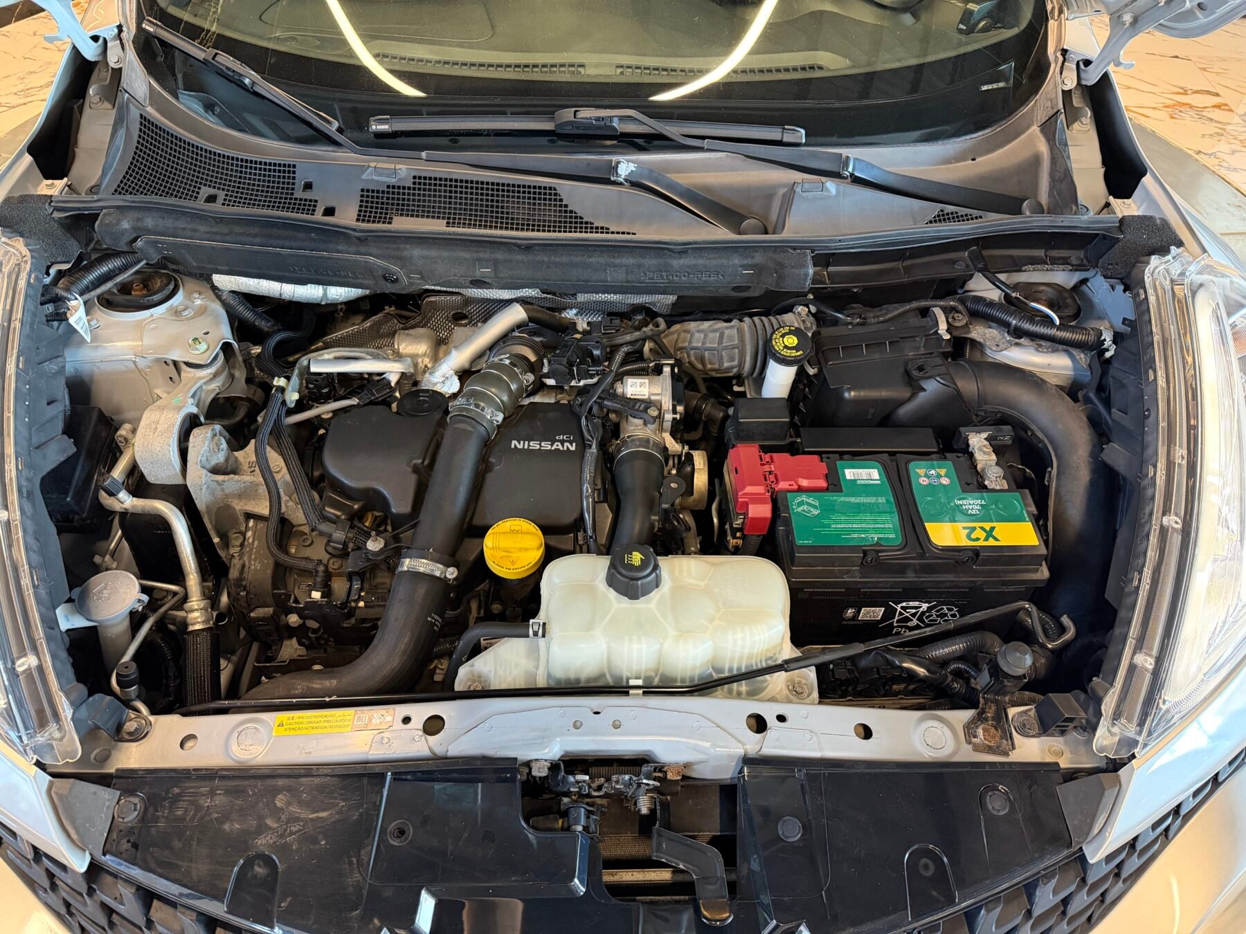 NISSAN  JUKE 1.5 dCi 110cv Motor IRROMPIBLE Sport  4X2