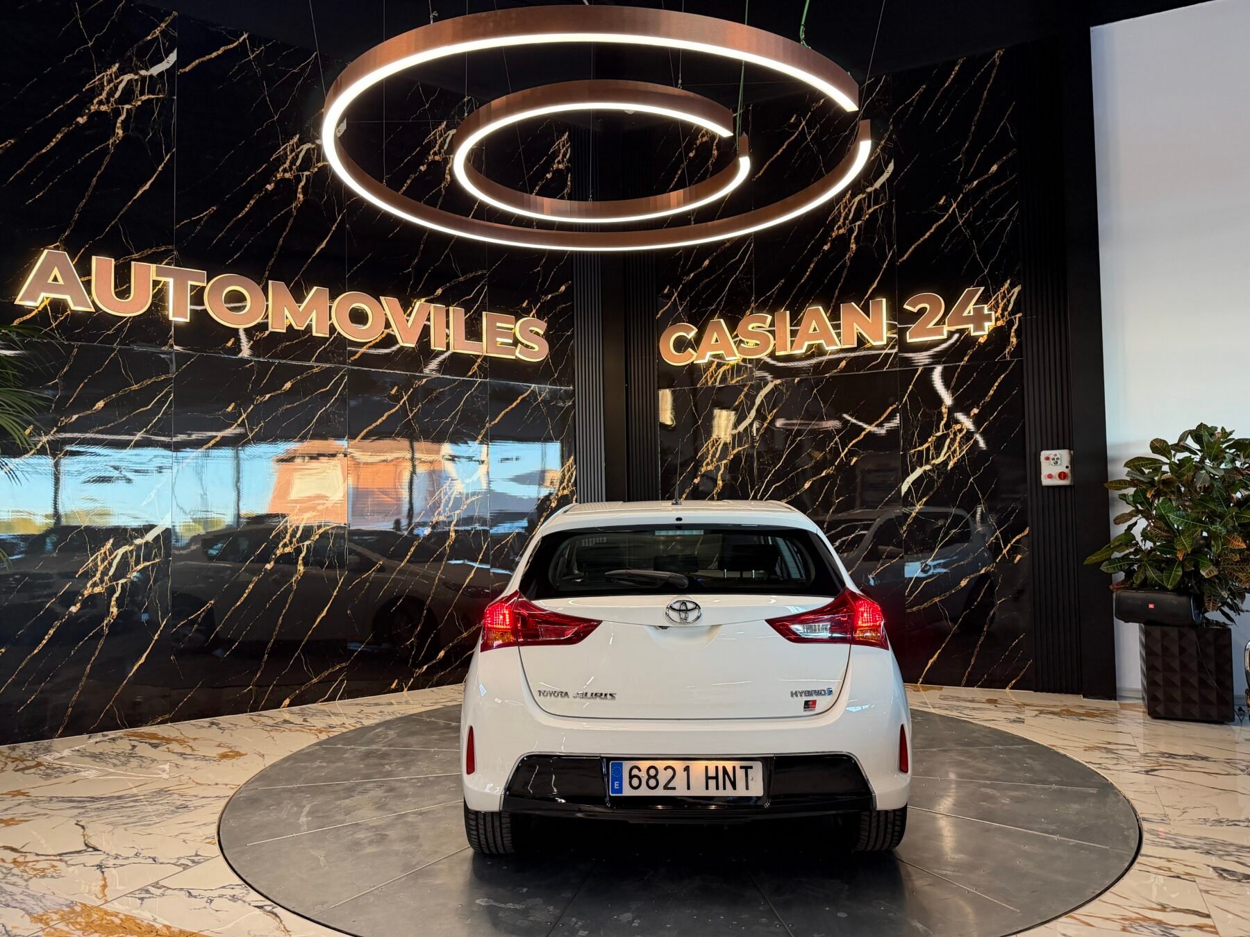 TOYOTA Auris 1.4 Diesel 90CV  Sport 4Cilindros en Linea