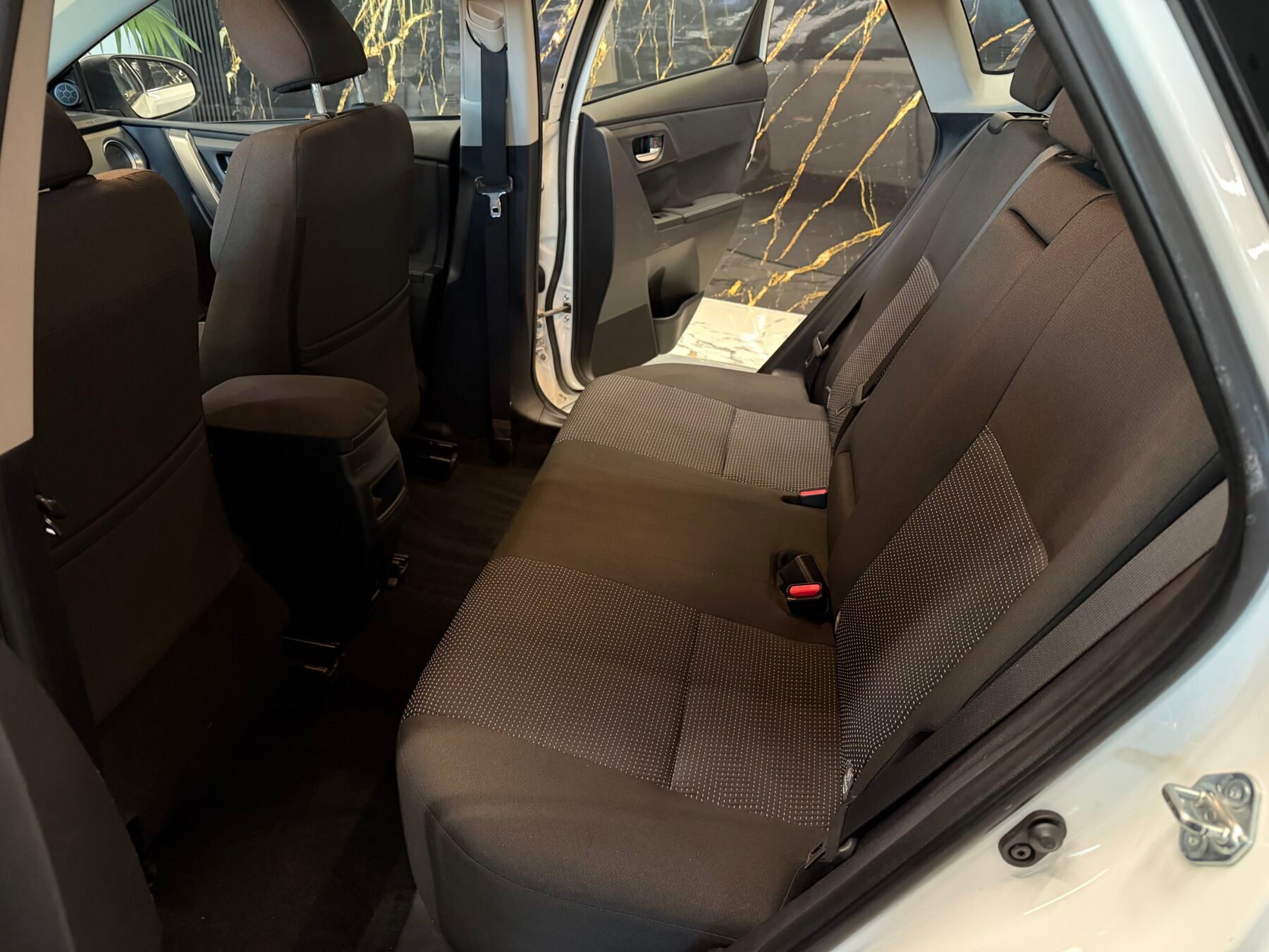 TOYOTA Auris 1.4 Diesel 90CV  Sport 4Cilindros en Linea