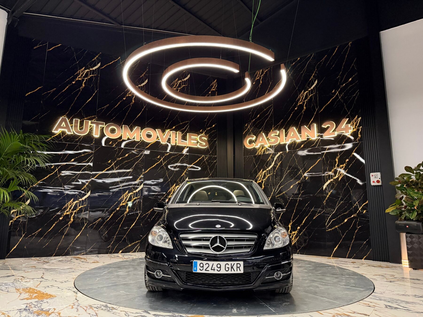 MERCEDES-BENZ Clase B B 180 CDI Sport Edition Motor MERCEDES CON CADENA IRROMPIBLE