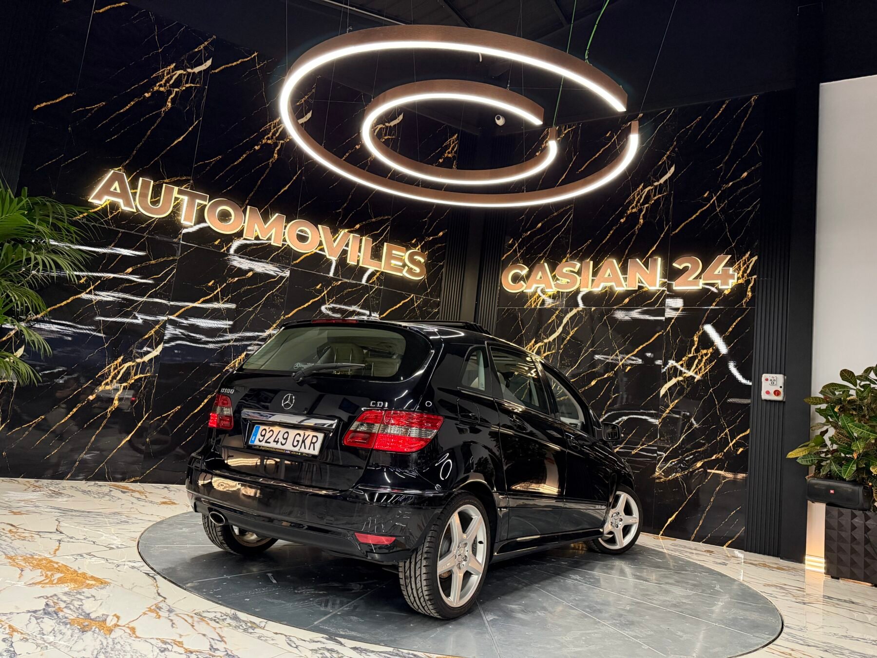 MERCEDES-BENZ Clase B B 180 CDI Sport Edition Motor MERCEDES CON CADENA IRROMPIBLE