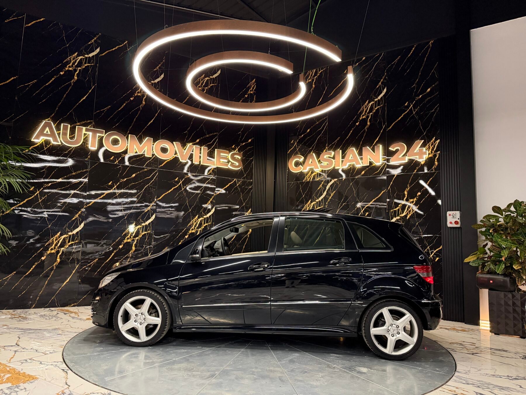 MERCEDES-BENZ Clase B B 180 CDI Sport Edition Motor MERCEDES CON CADENA IRROMPIBLE