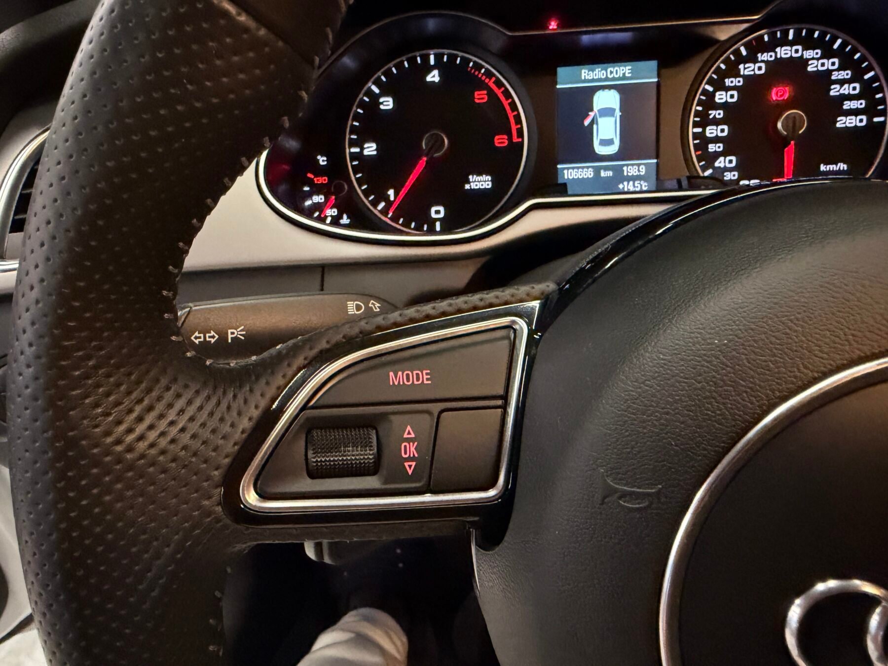 AUDI A4 2.0 TDI 150CV S line edition IMPOLUTO NACIONAL