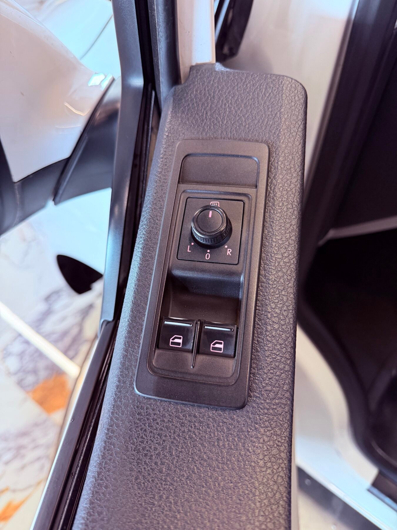 VOLKSWAGEN Transporter 2.0 TDI 150CV 6Velocidades 