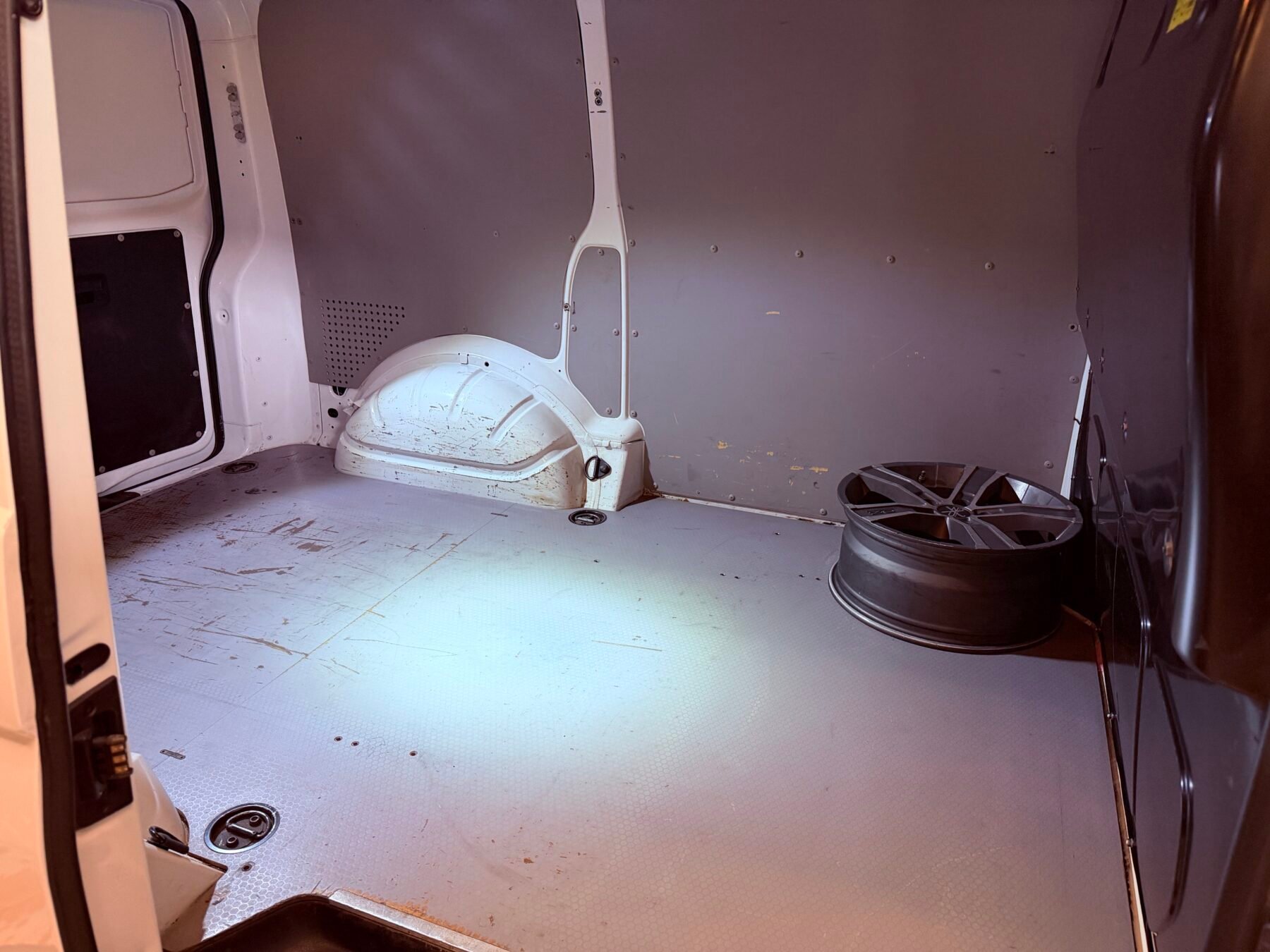 VOLKSWAGEN Transporter 2.0 TDI 150CV 6Velocidades 