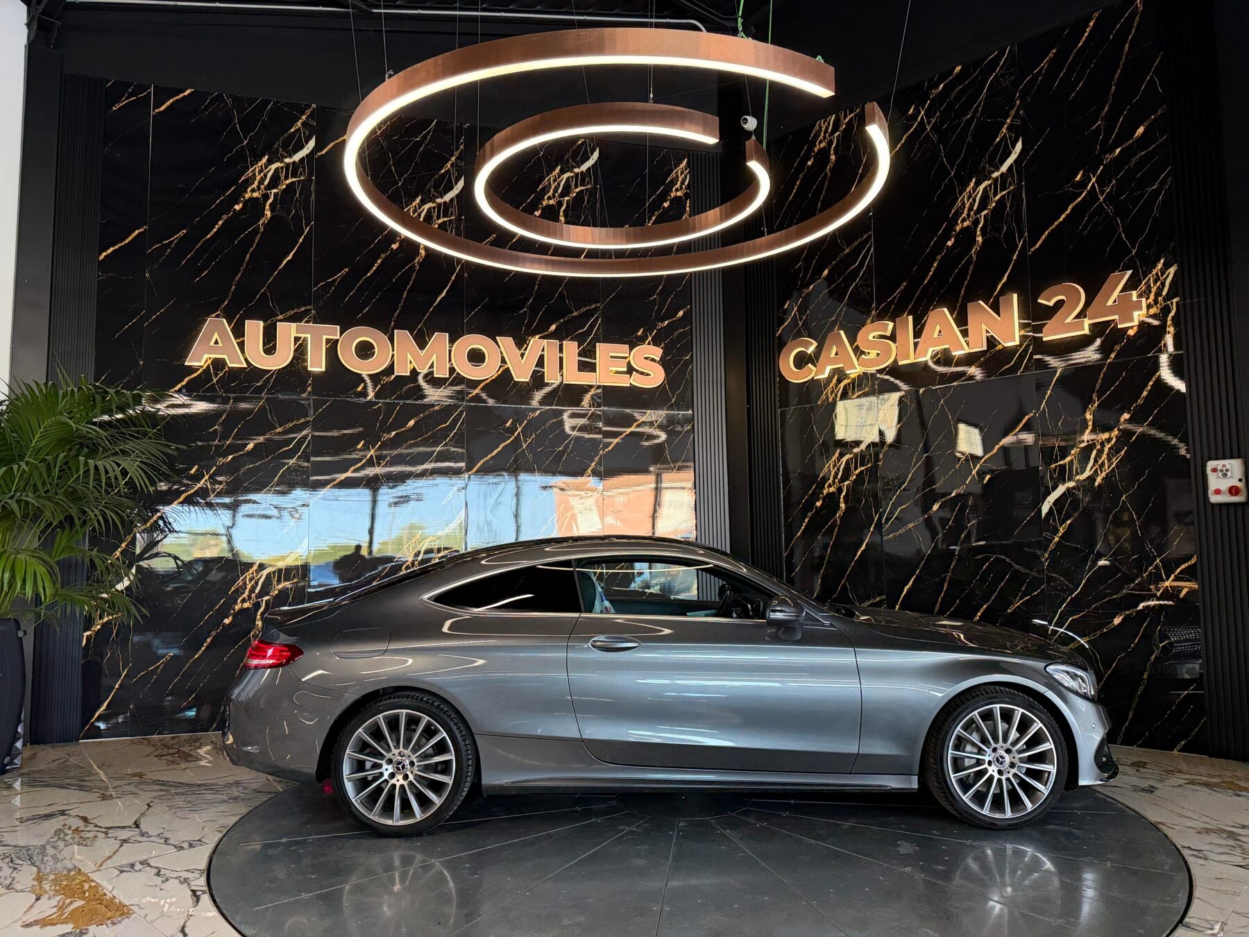 C Coupe 250 210CV AMG SPORT Edition 7G Motor Mercedes con CADENA